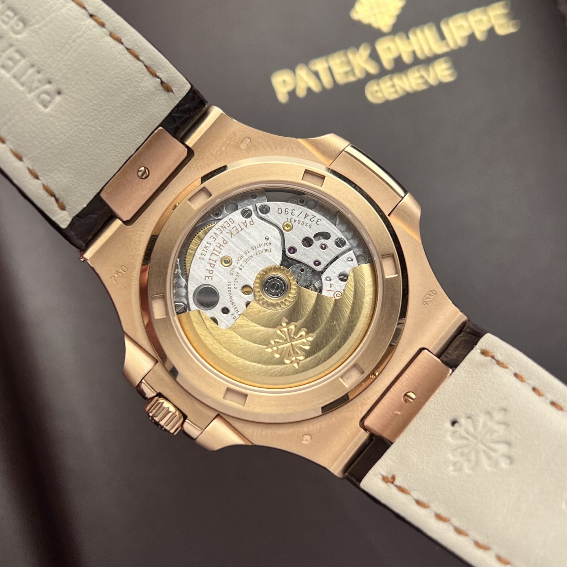 Patek Philippe Nautilus 5711 Replica Watch Leather Strap 3K Factory 40mm