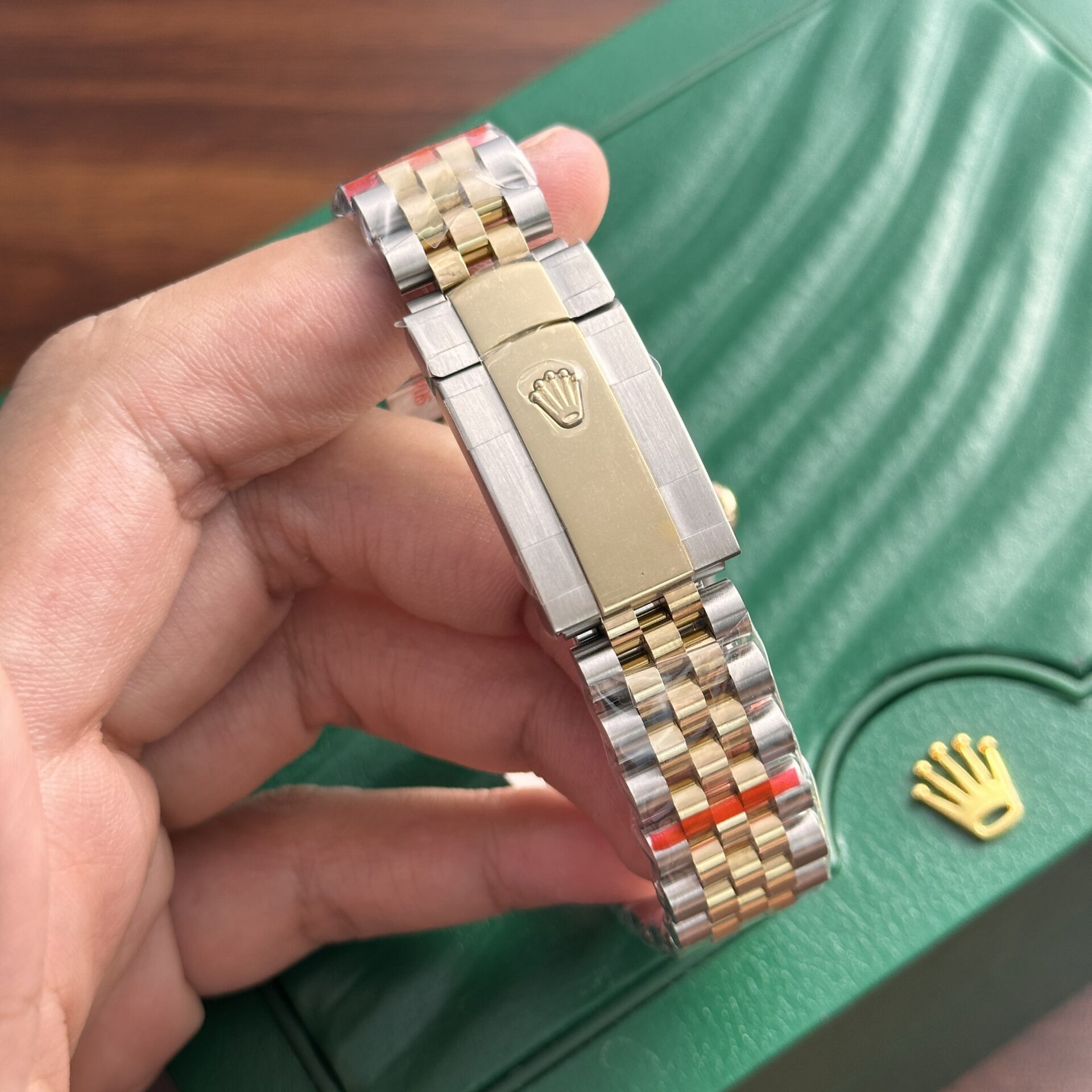 Rolex DateJust 18K Gold Wrapped Replica Watch Palm Leaf Dial GM 36mm