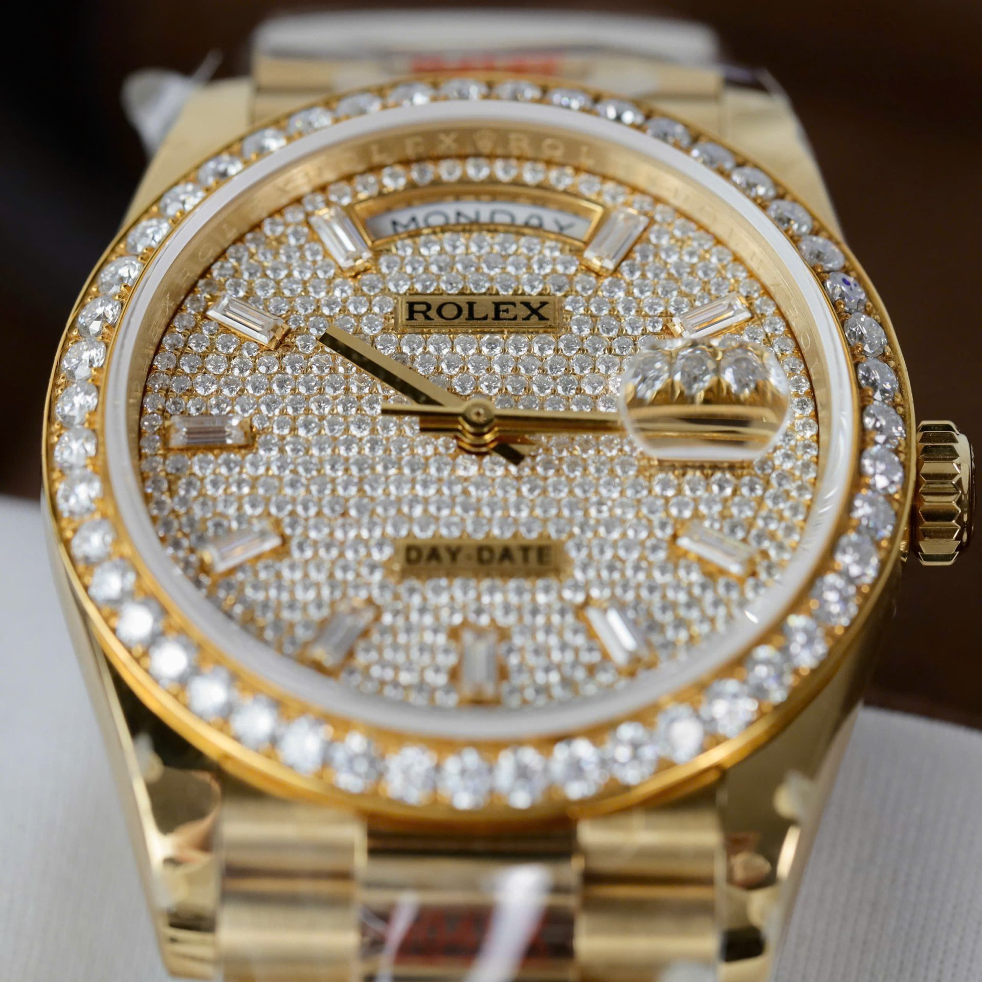 Rolex Day-Date Best Copies Watch 18K Gold Wrapped + Moissanite Diamonds Weight 159Gram QF 36mm