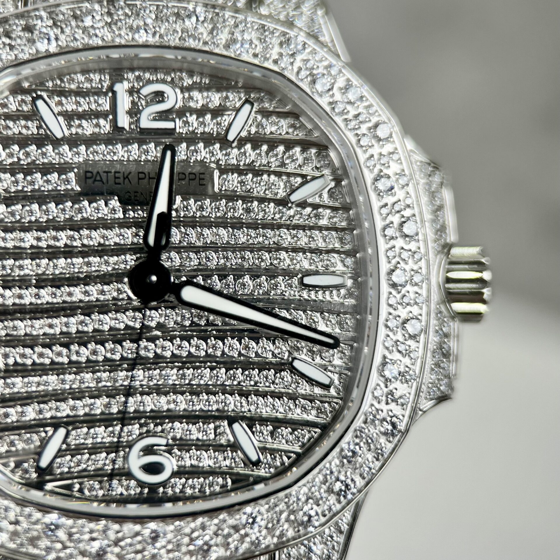 Patek Philippe Nautilus 7118 Full Diamond Replica Watch 35.2mm