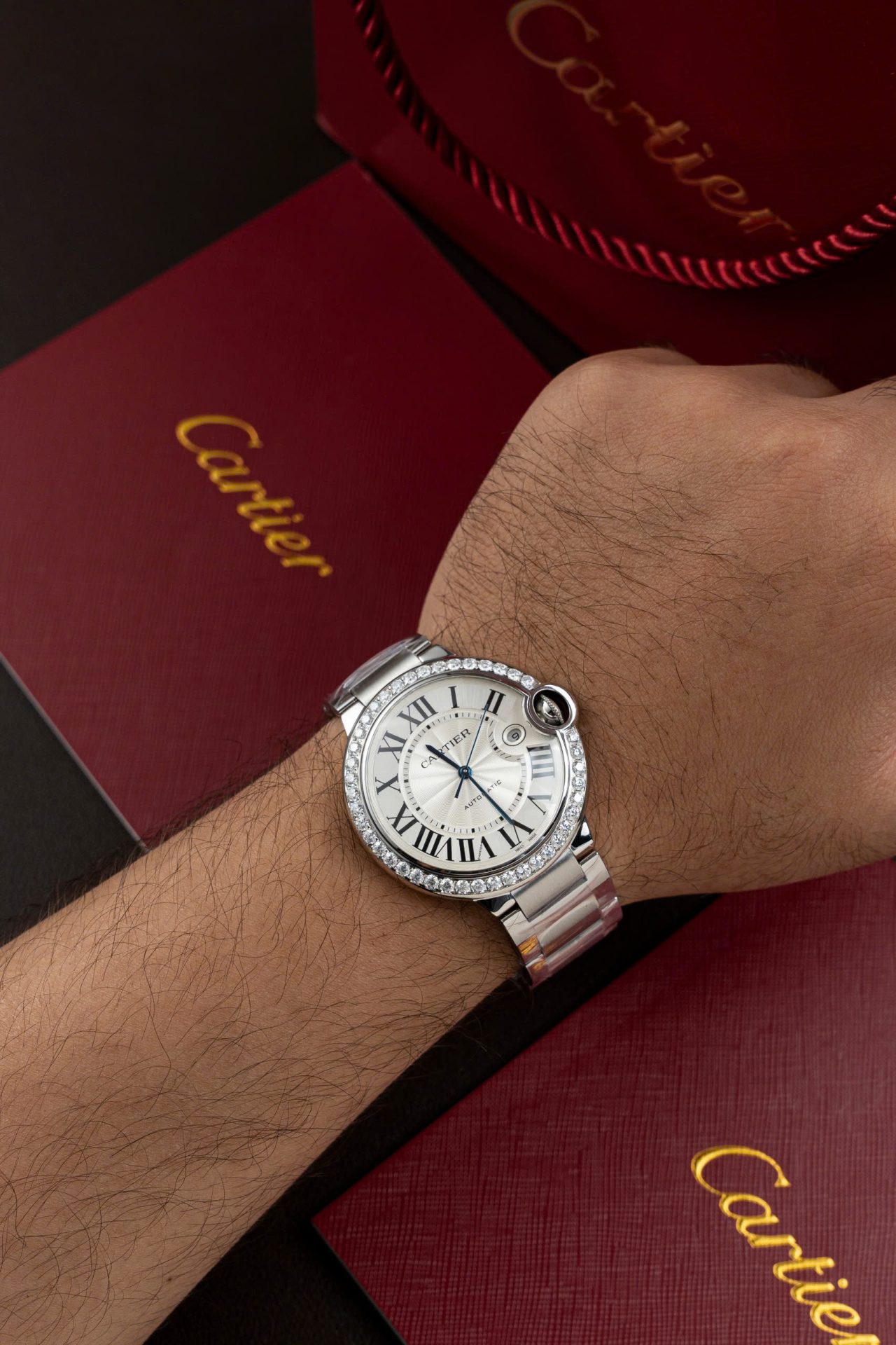 Cartier Ballon Bleu WE9009Z3 White Dial Replica Watch Bezel Diamond Moissanite AF Factory 42mm