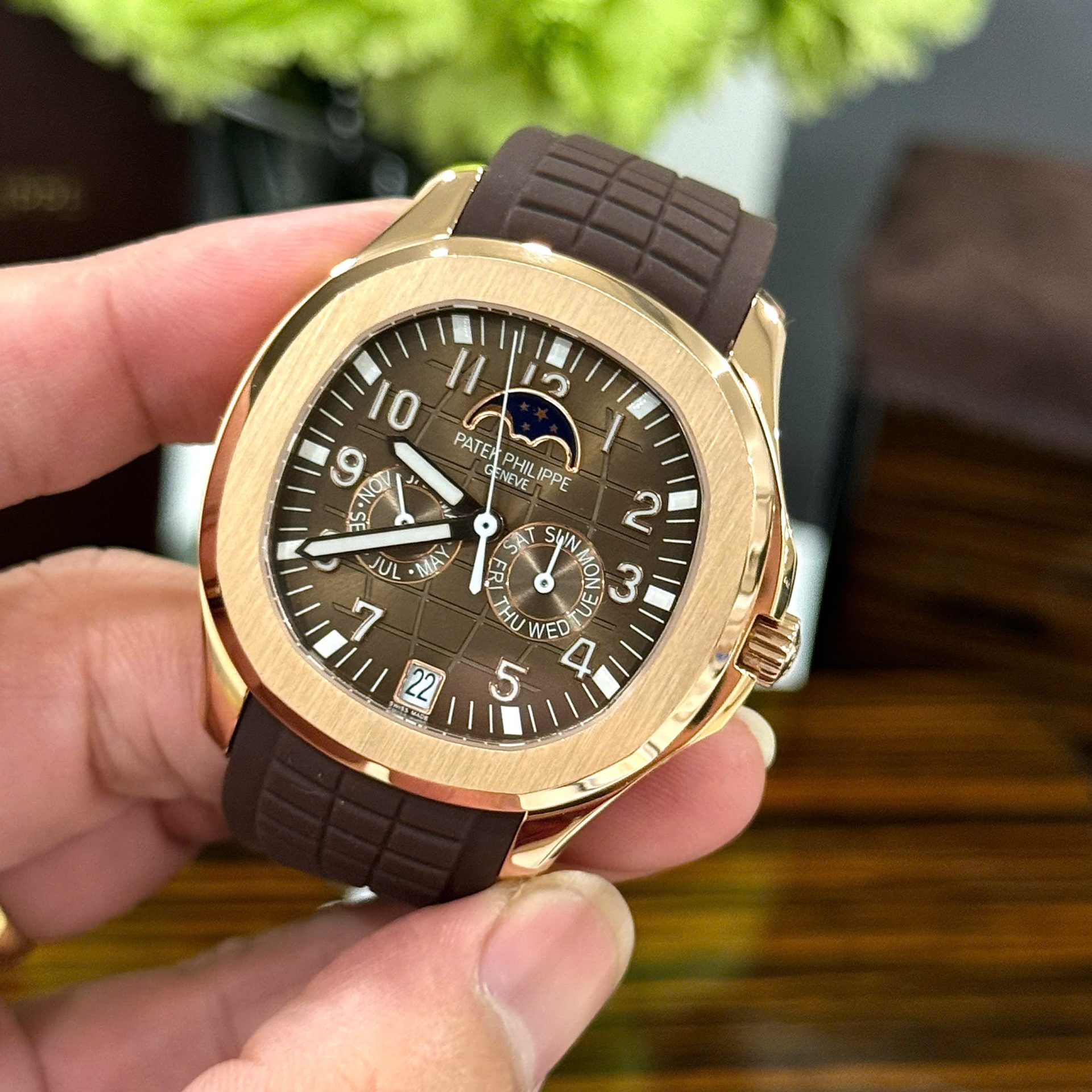 Patek Philippe Aquanaut 5261R Best Replicas Chocolate Dial Automatic Swiss Movement 40mm