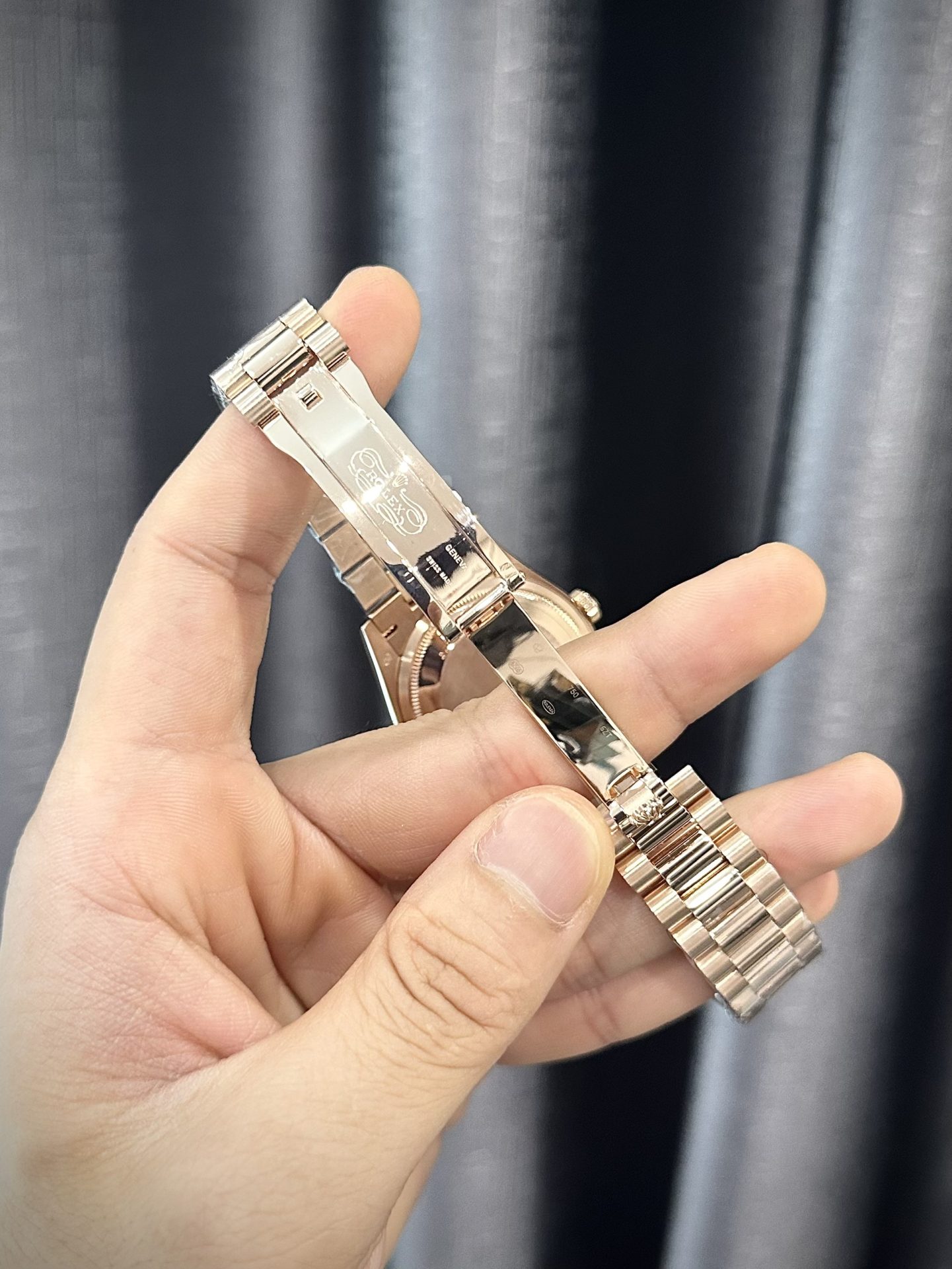 Rolex Best Replica Watch Day-Date 128235 Gold Wrapped And Moissanite Diamond Custom 36mm