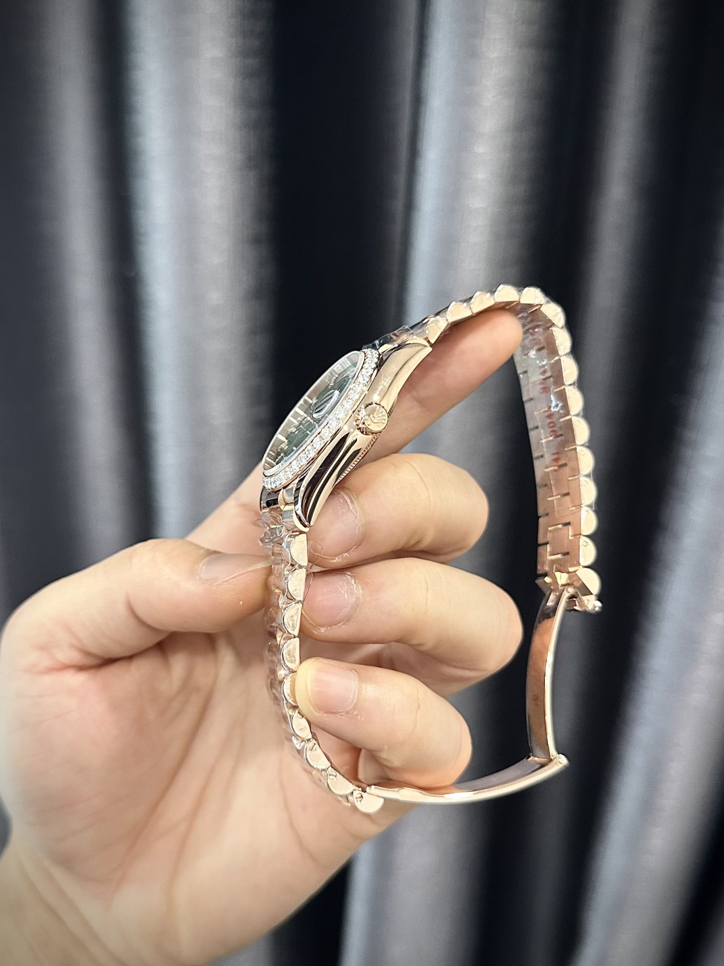 Rolex Best Replica Watch Day-Date 128235 Gold Wrapped And Moissanite Diamond Custom 36mm