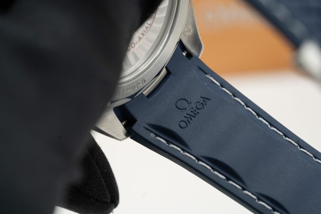 Omega Best Replica Watch Seamaster Aqua Terra Blue Dial Rubber Strap 43mm