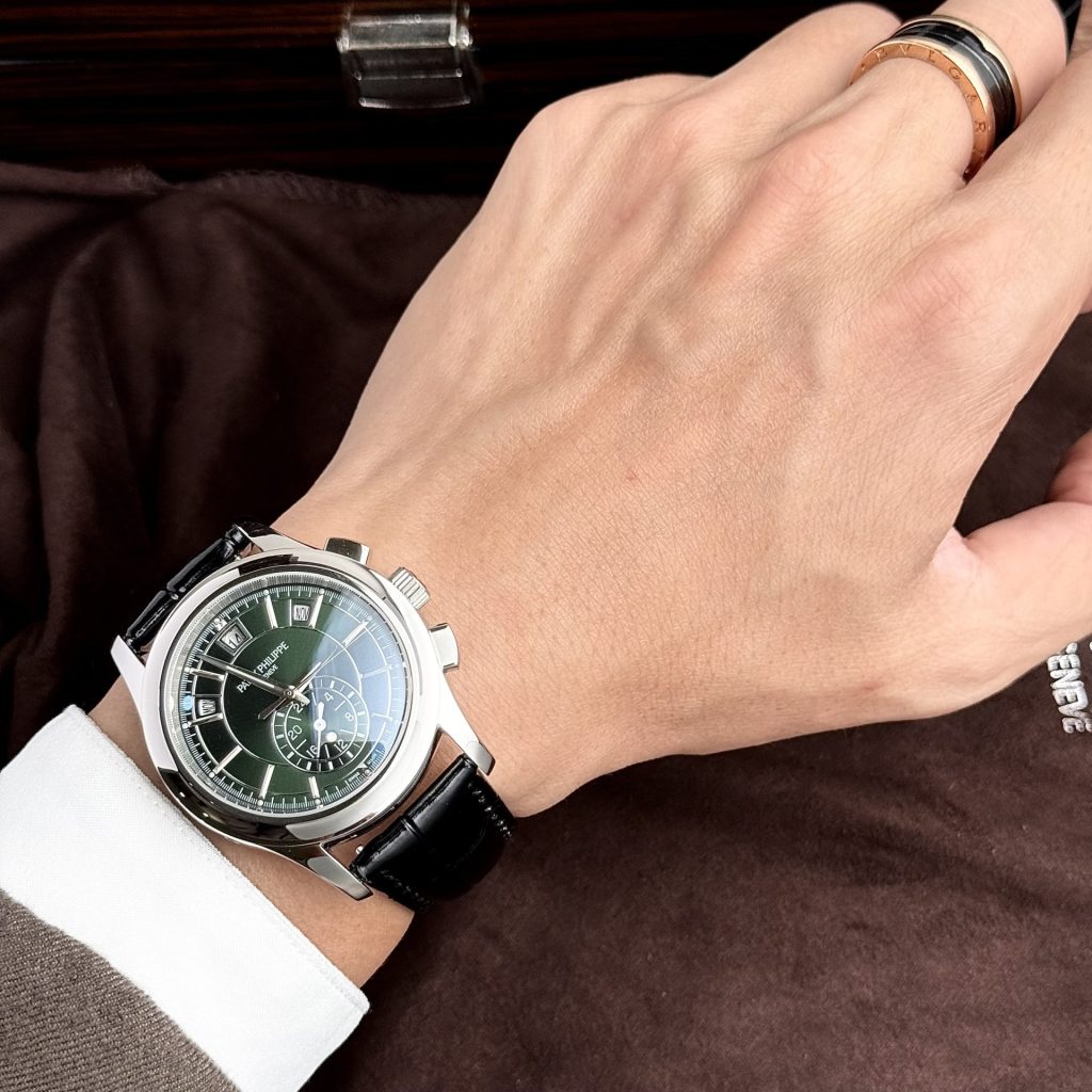 Patek Philippe Replica Watch Complications 5905G Dial Green 42mm