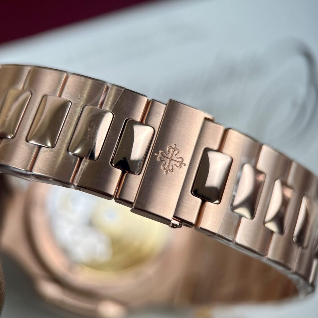 Patek Philippe Best Replica Watch Nautilus 5711 Gold Wrapped   Moissanite Diamonds Custom 40mm