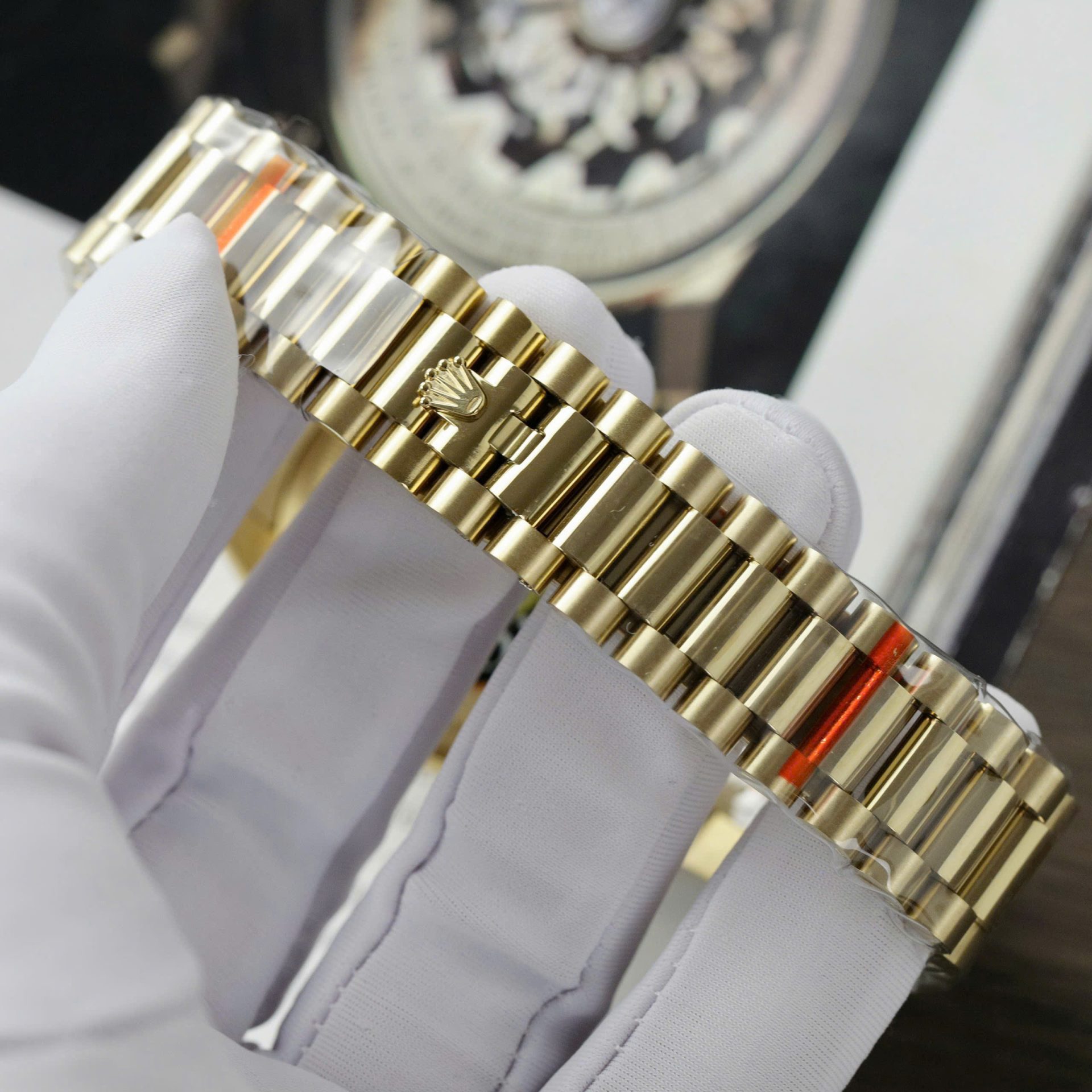 Rolex Day-Date 128238 Replica Watch Yellow Dial Weight 158gram QF Factory 36mm