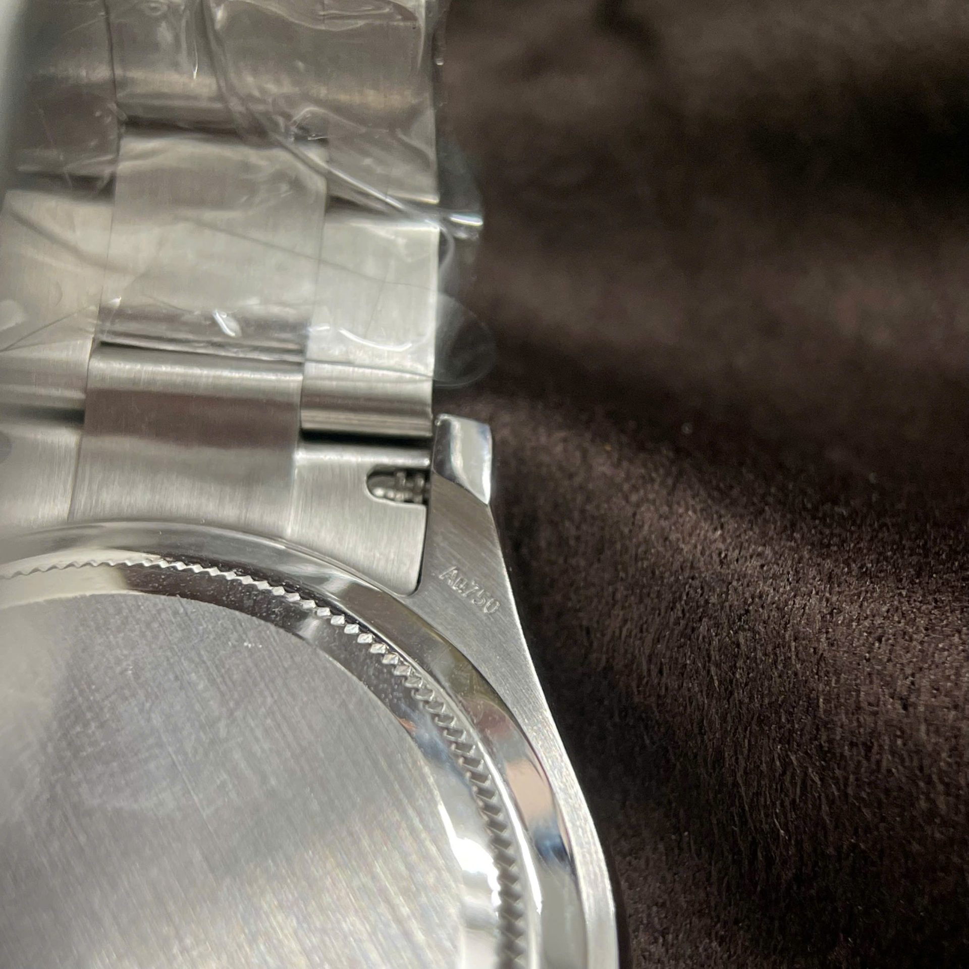 Rolex Daytona 126599TRU Replica Watch 18K Solid Gold + Natural Ruby + Natural Diamonds Custom 40mm