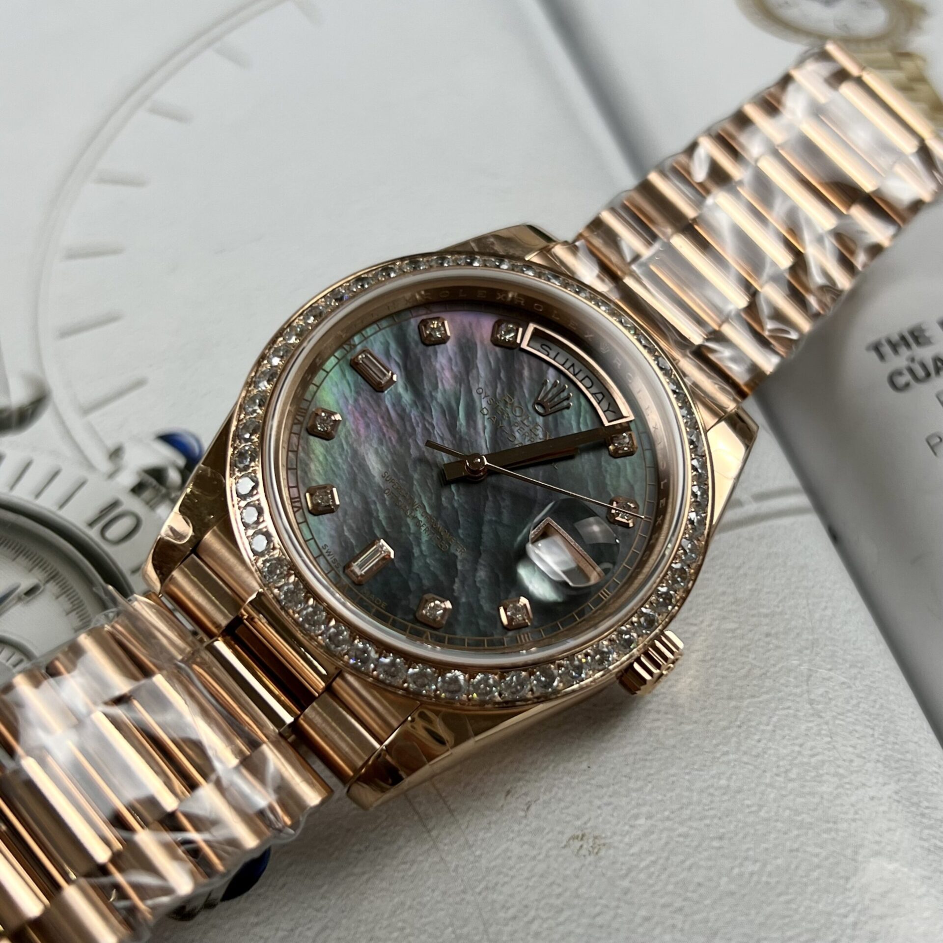 Rolex Day-Date Fake Watch Mother Of Pearl Dial TW Factory 40mm
