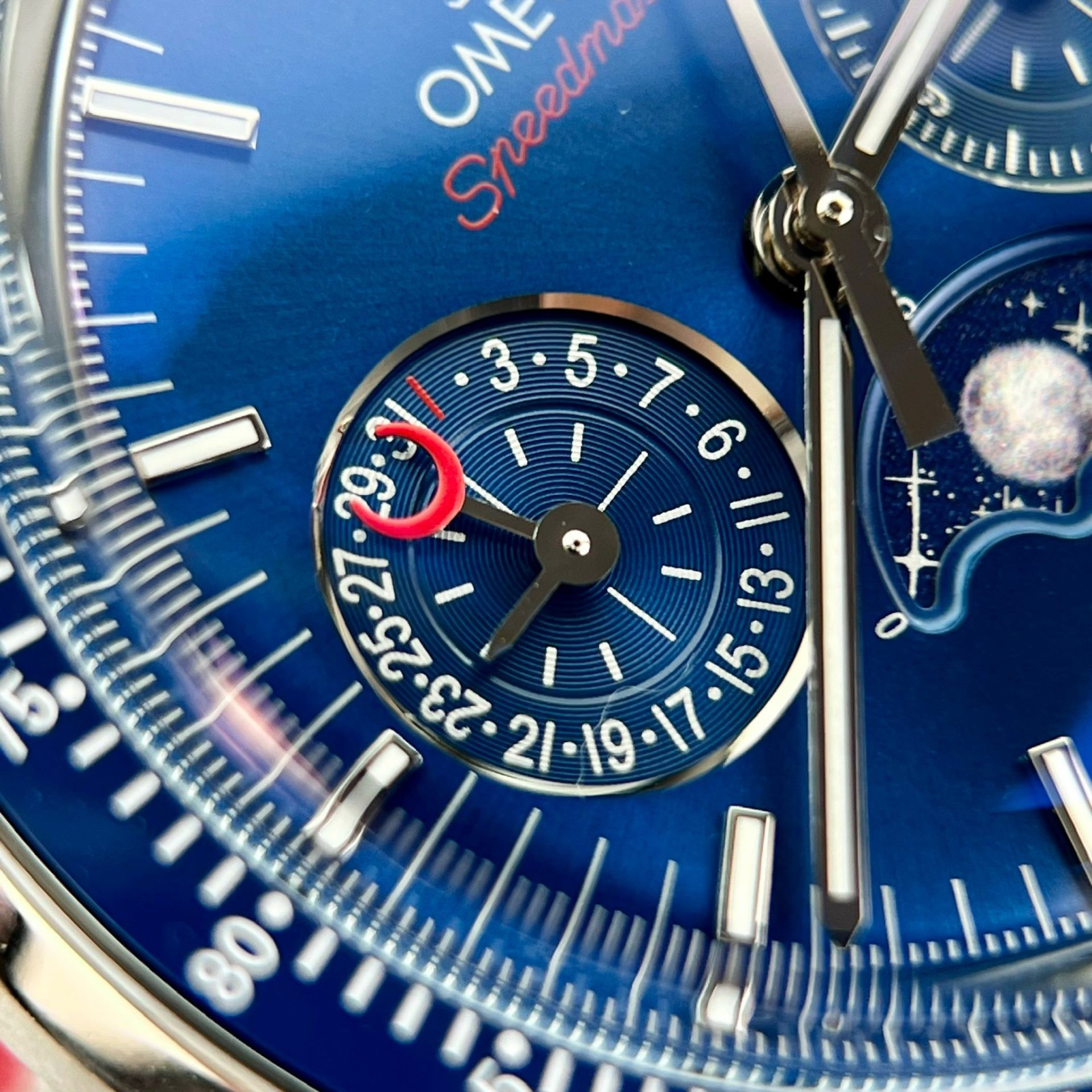 Omega Replica Watch Speedmaster Co-Axial Moonphase Blue Dial 44mm