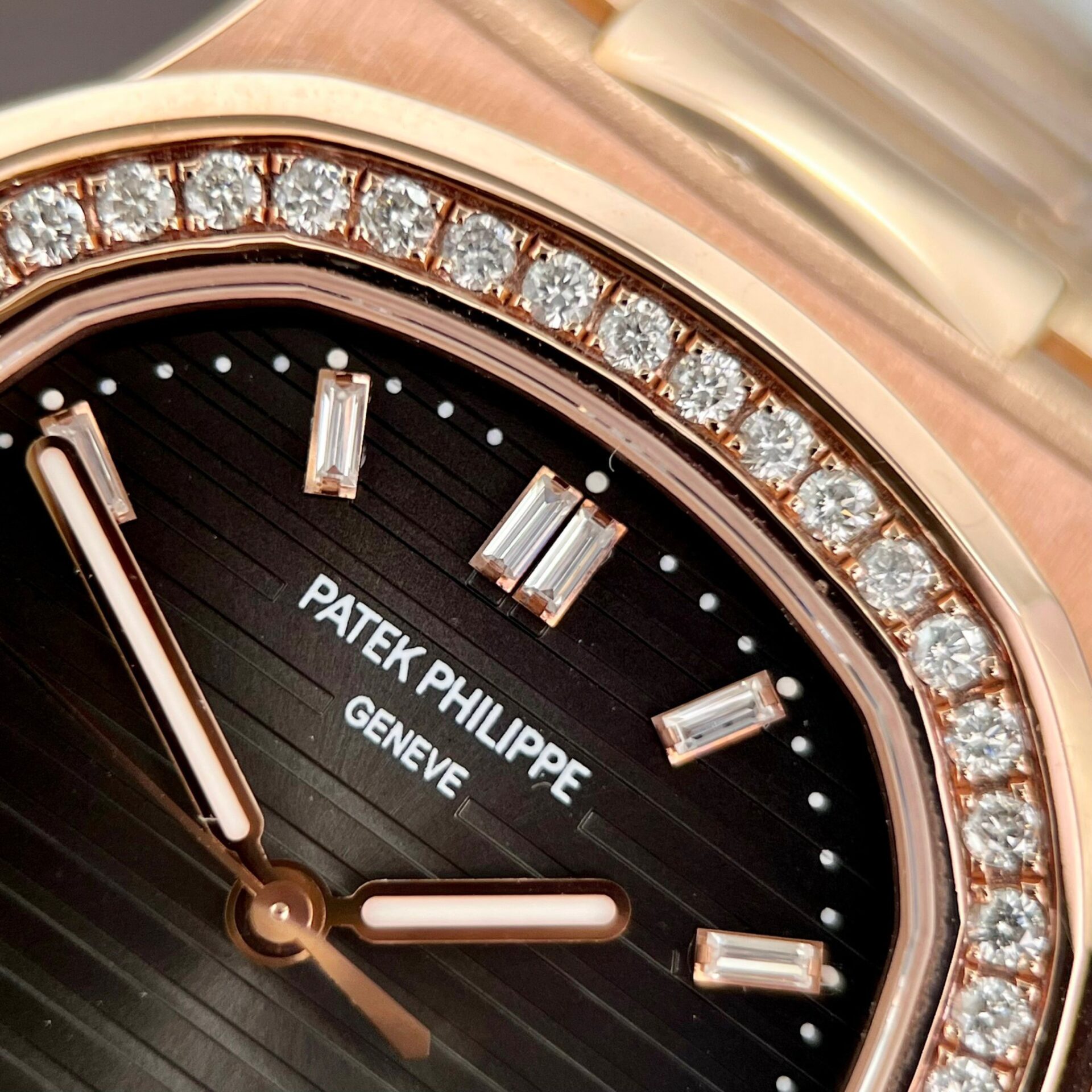 Patek Philippe 5711 Natural Diamond Replica Watch 18K Gold Wrapped 40mm