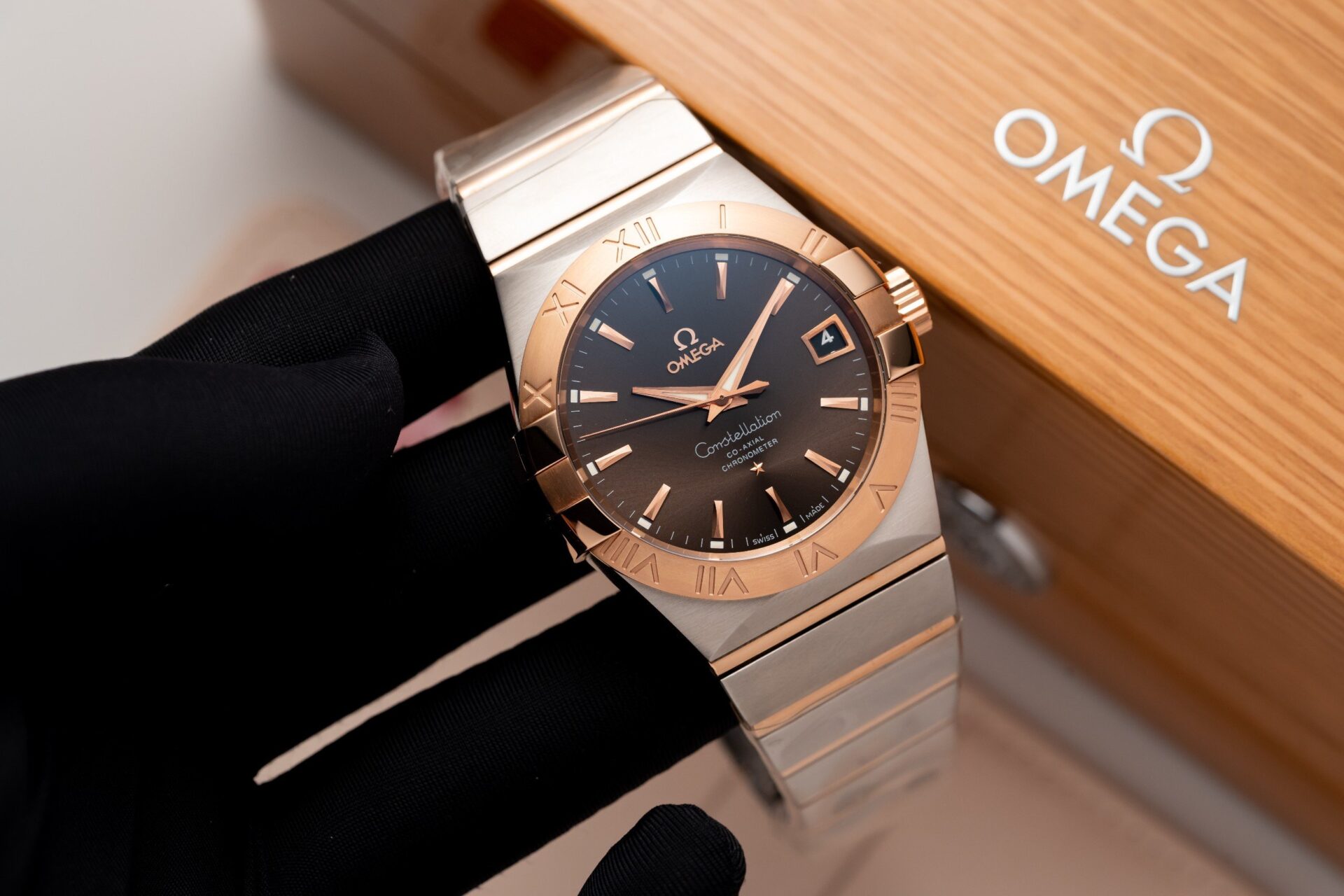 Omega Constellation Brown Dial Replica Watch VS Factory 38mm