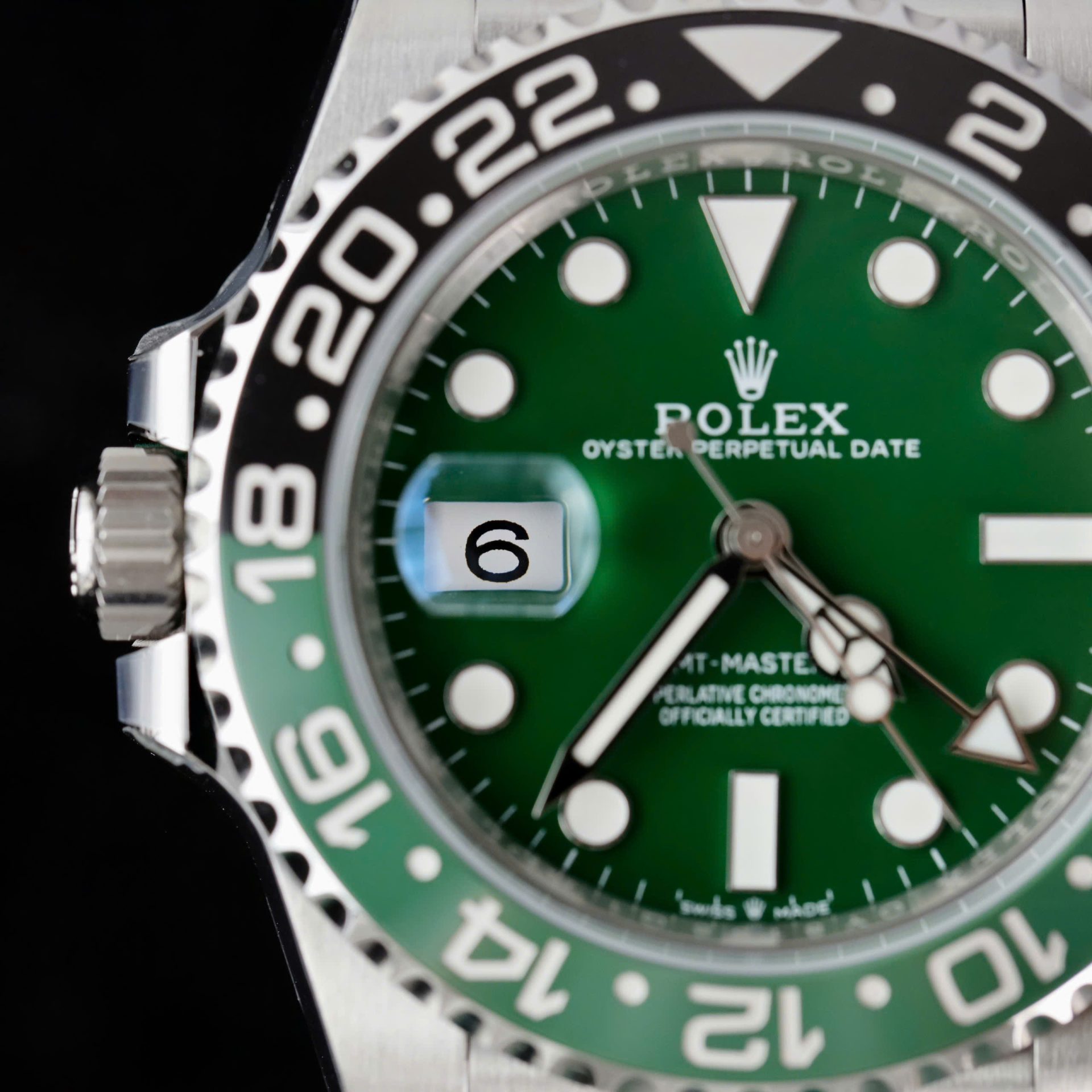 Rolex GMT-Master II 126729VTNR Copies Watch Green Dial Jubilee Strap 40mm