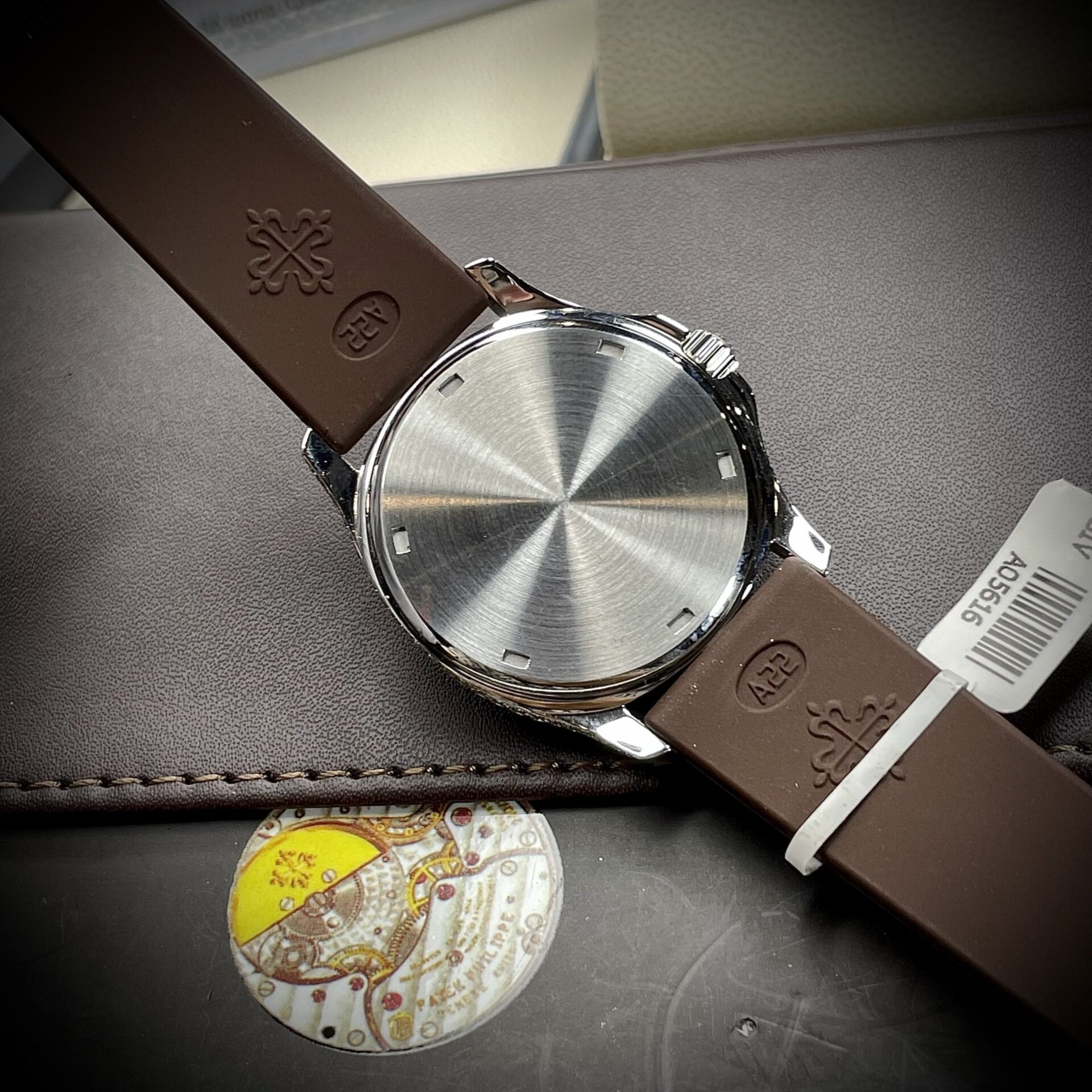 Patek Philippe Replica Watch Aquanaut 5067 Dial Brown Custom Diamonds Moissanite 35.6mm