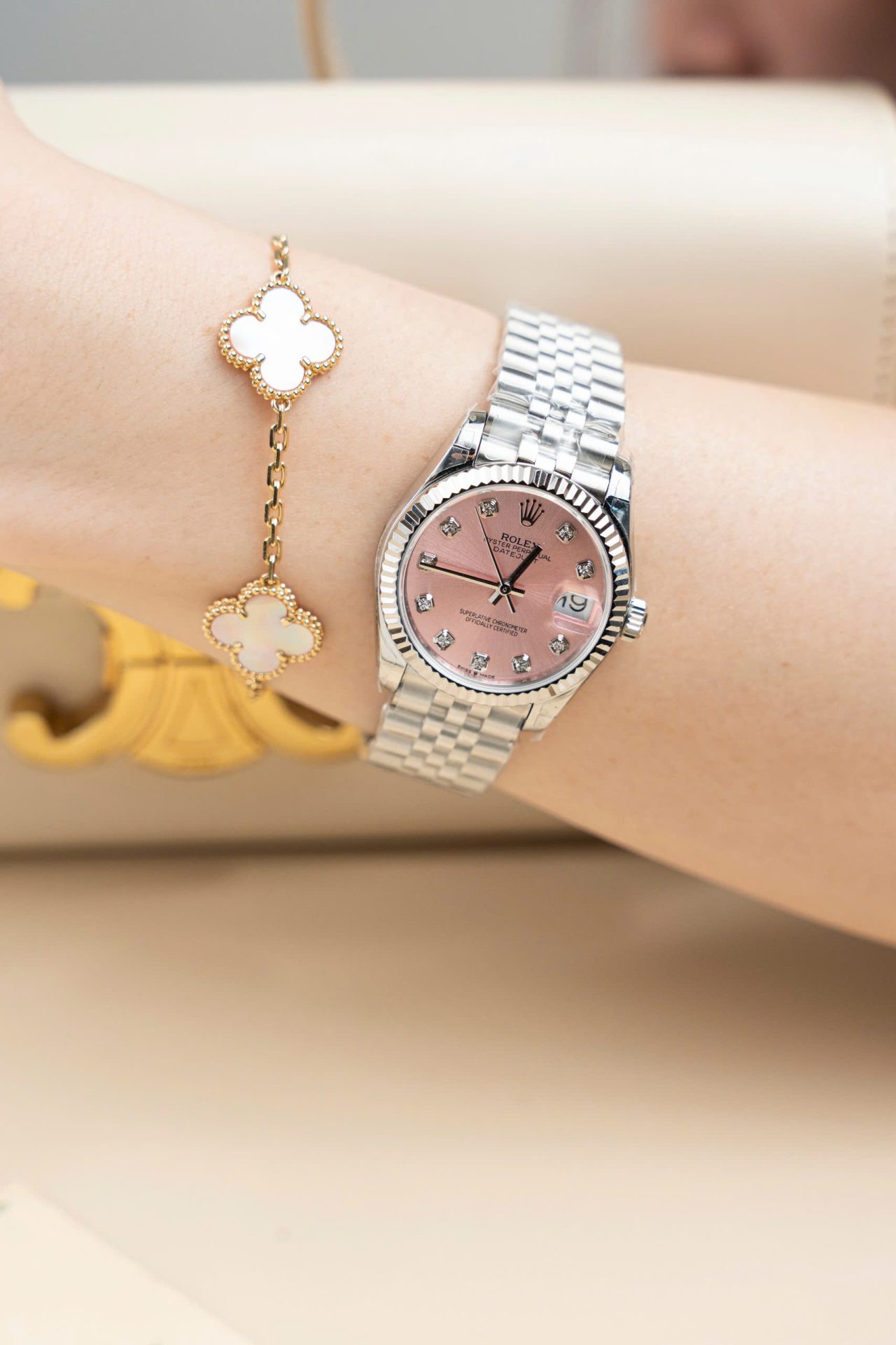 Rolex DateJust Lady Replica Watch Pink Dial Jubilee Strap 31mm