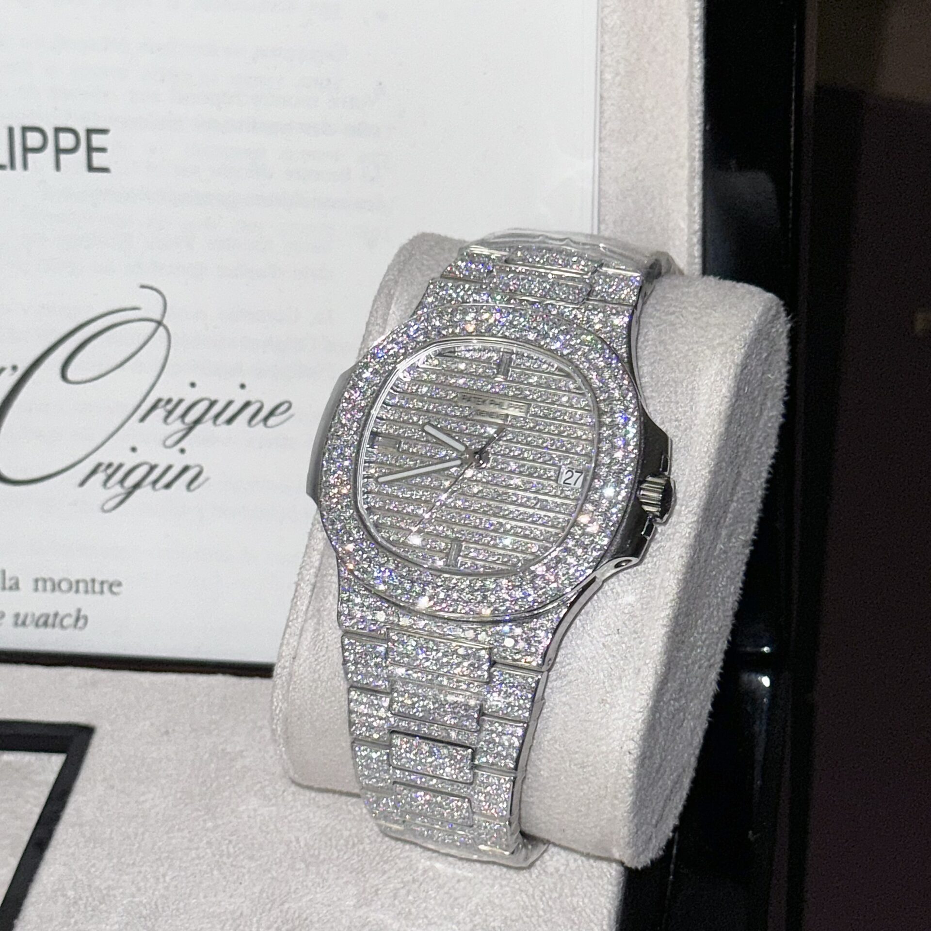 Patek Philippe Nautilus 5719 Best Replica Watch Custom Full Moissanite Diamonds 40mm