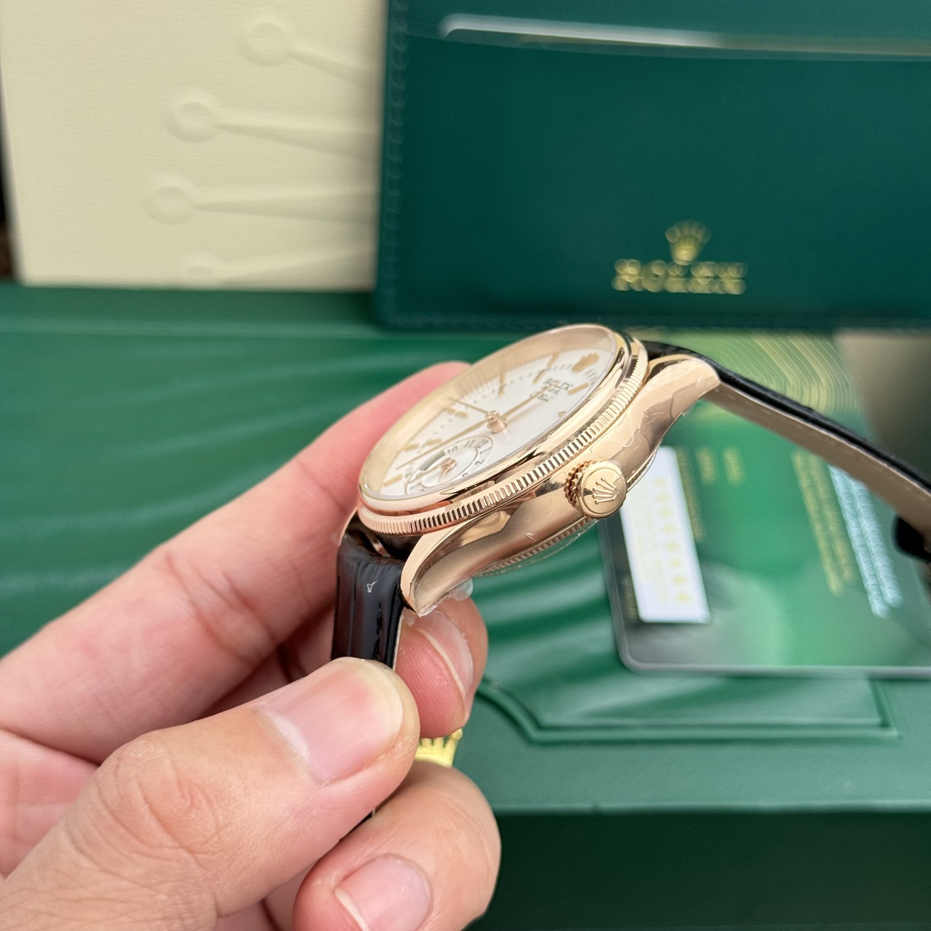 Rolex Replica Watch Cellini 50525 White Dial Leather Strap 39mm