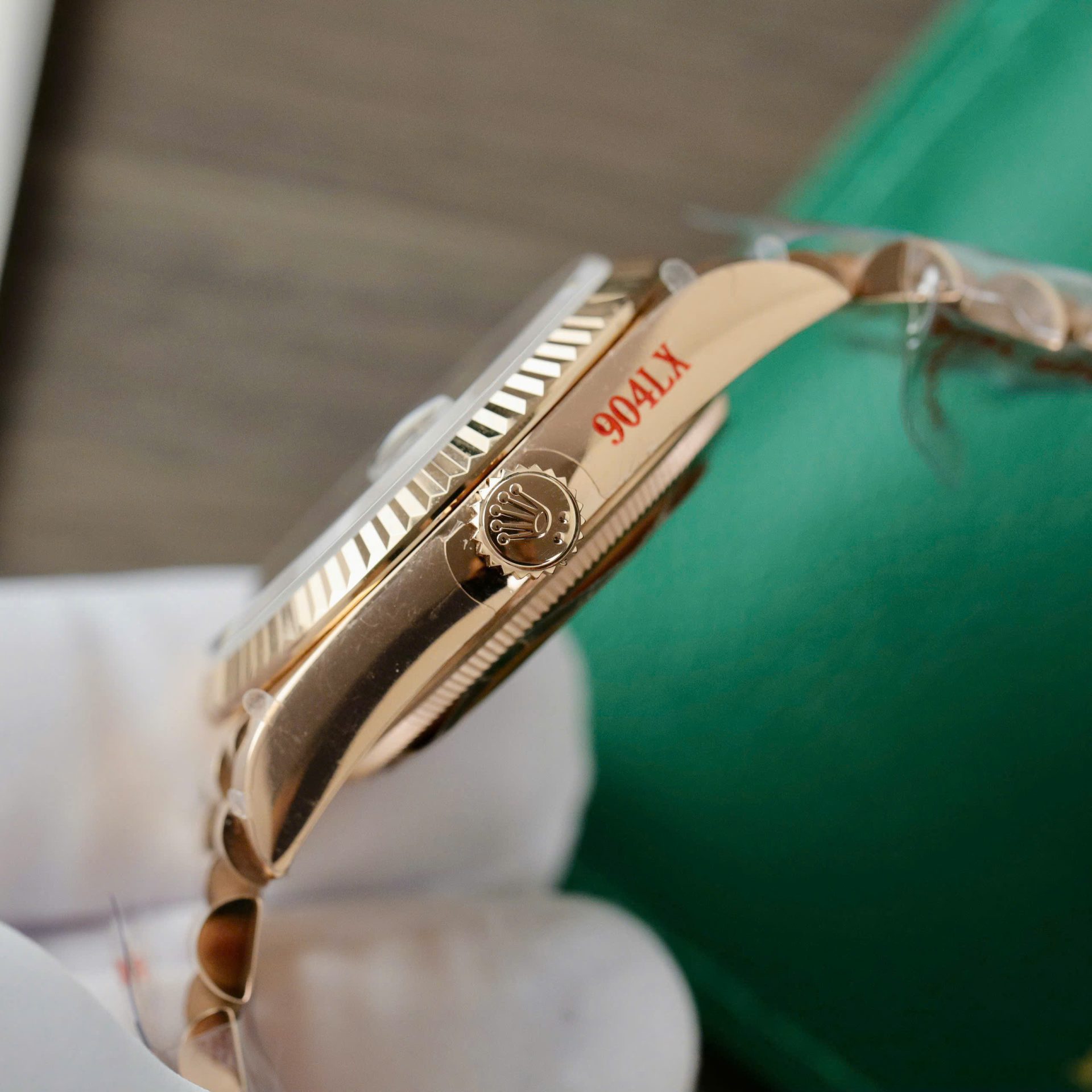 Rolex Day-Date 128235 Replica Watch Dial Chocolate Weight 158gram QF Factory 36mm