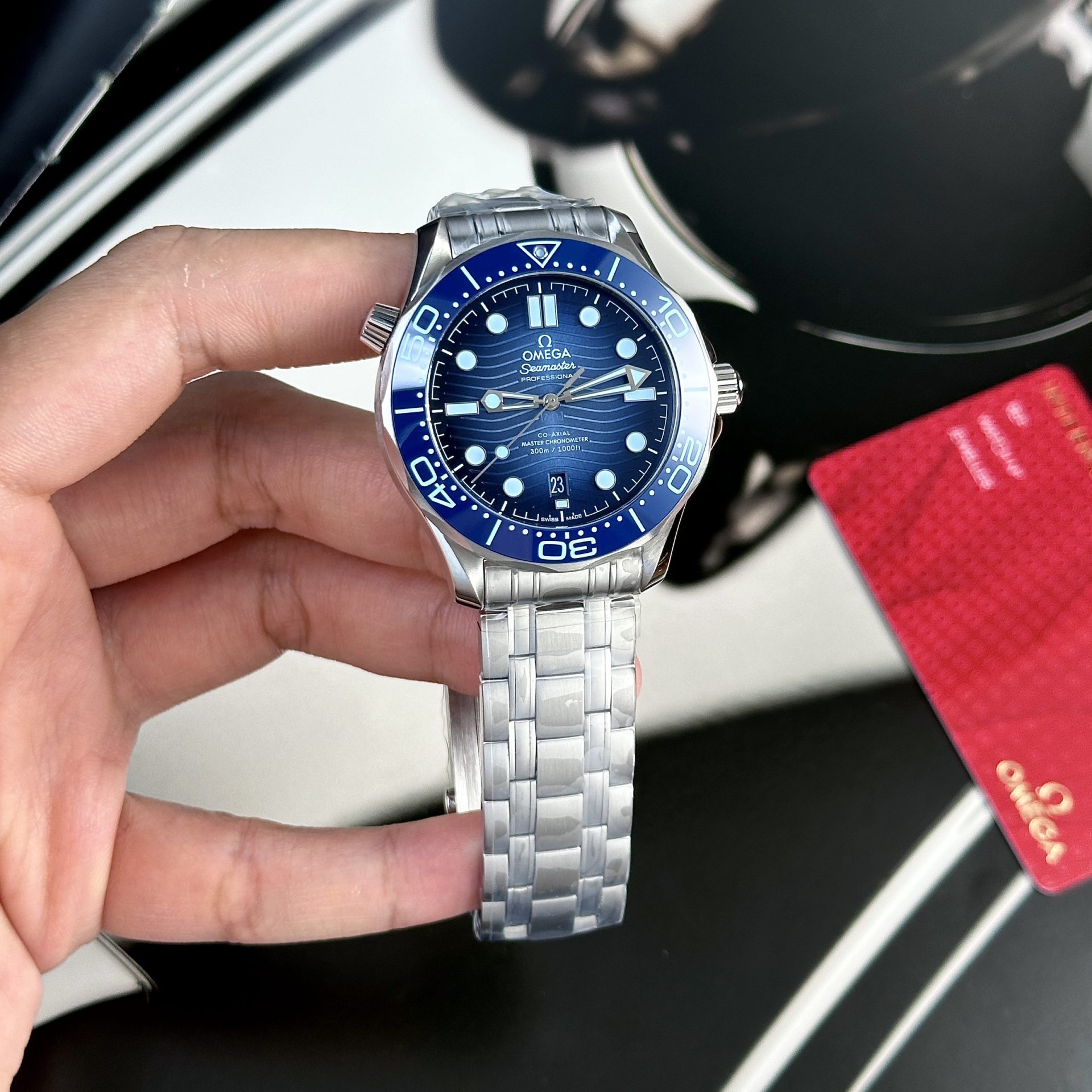 Omega Replica Watches Seamaster Summer Blue Dial VS Factory 42mm