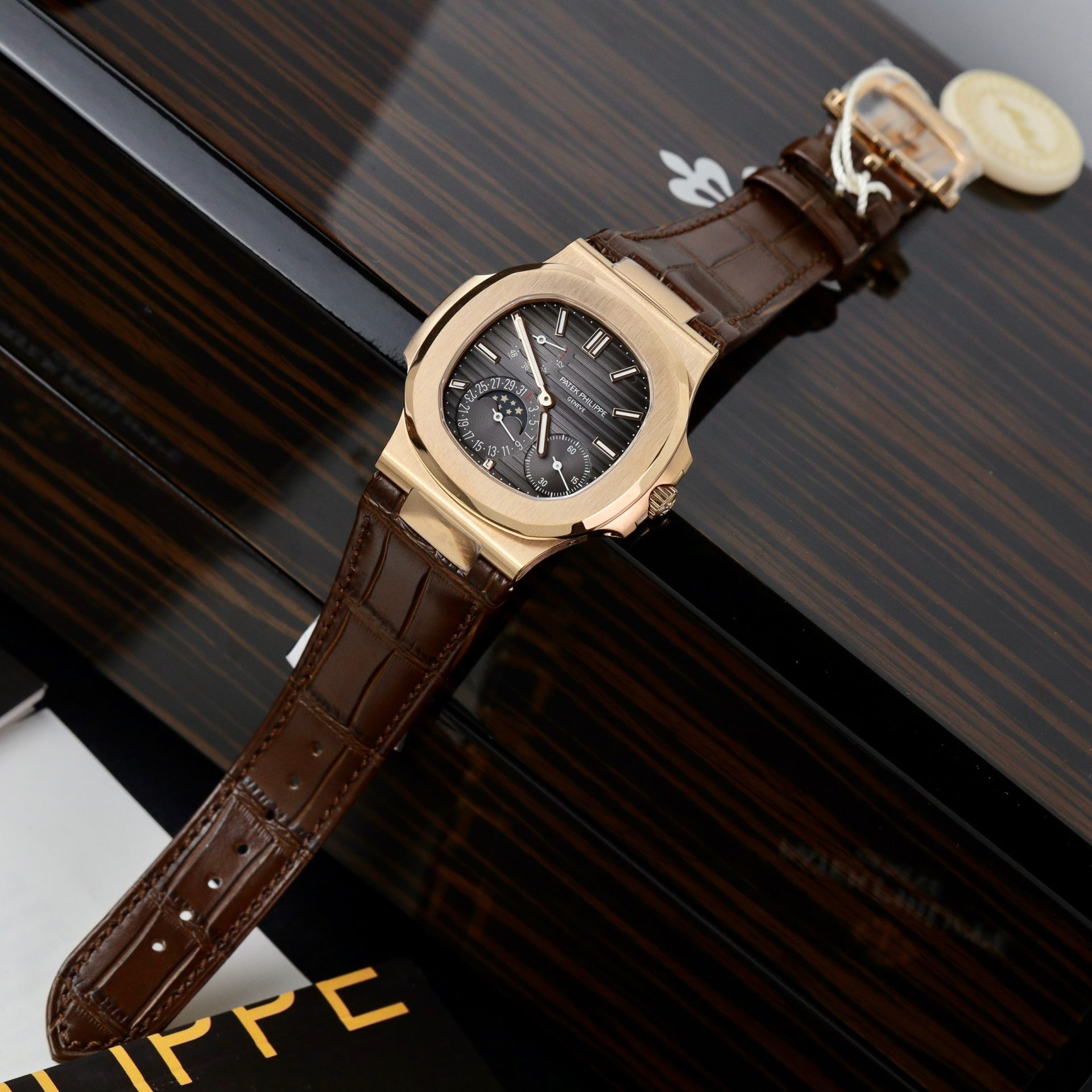 Patek Philippe Replica Watch Nautilus 5712R Rose Gold PPF Factory 40mm