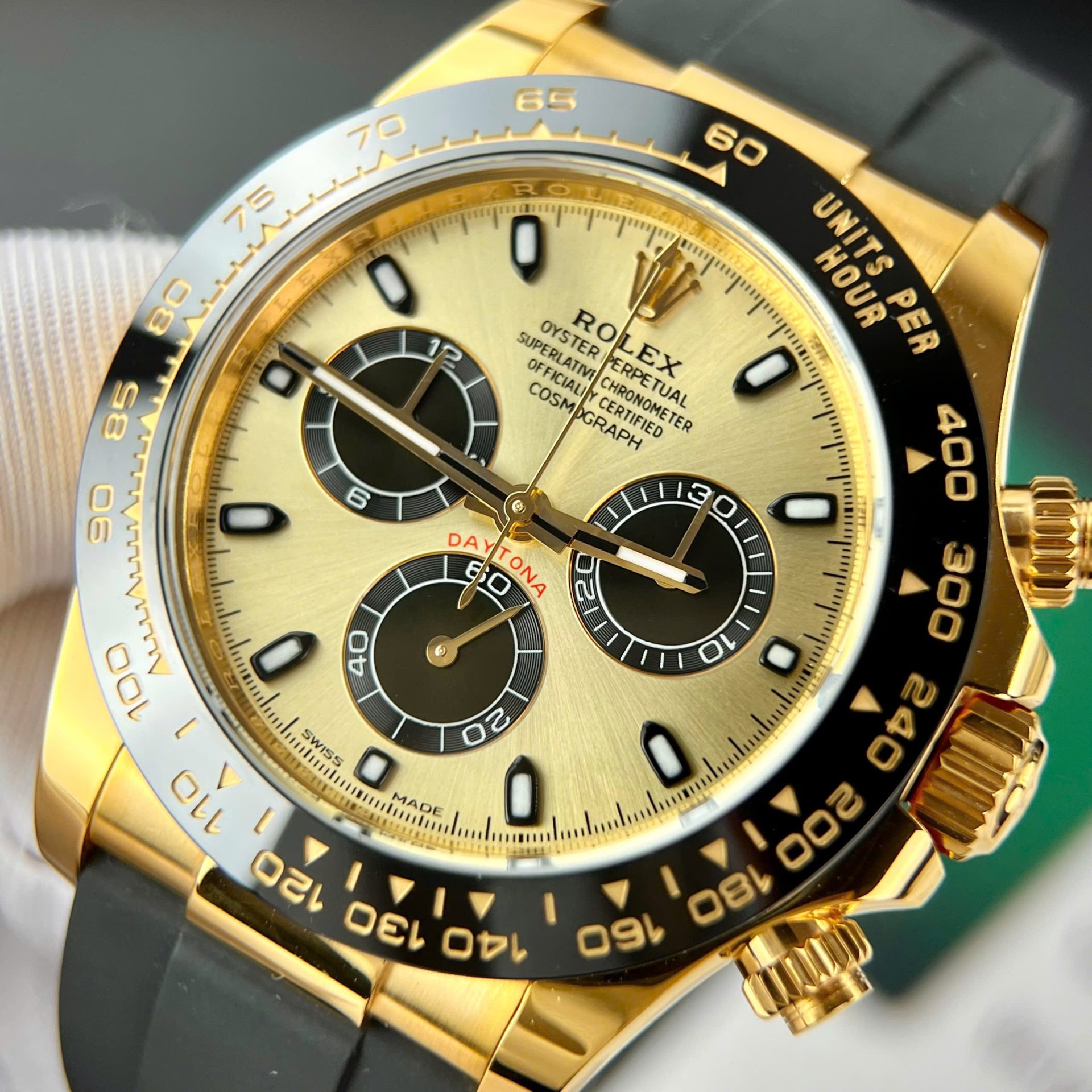 Rolex Daytona Best Replica Watch Gold Wrapped Custom 40mm