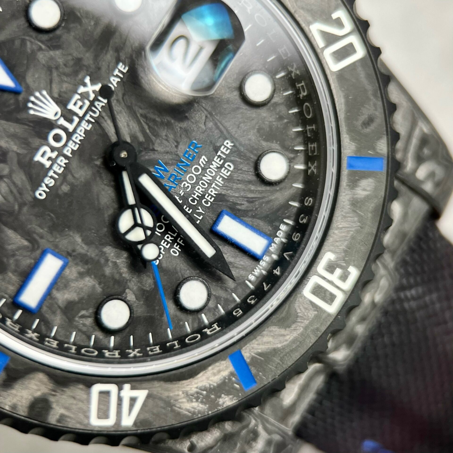 Rolex GMT-Master II Diw Replica 1:1 Watch Carbon Ultra Light 40mm