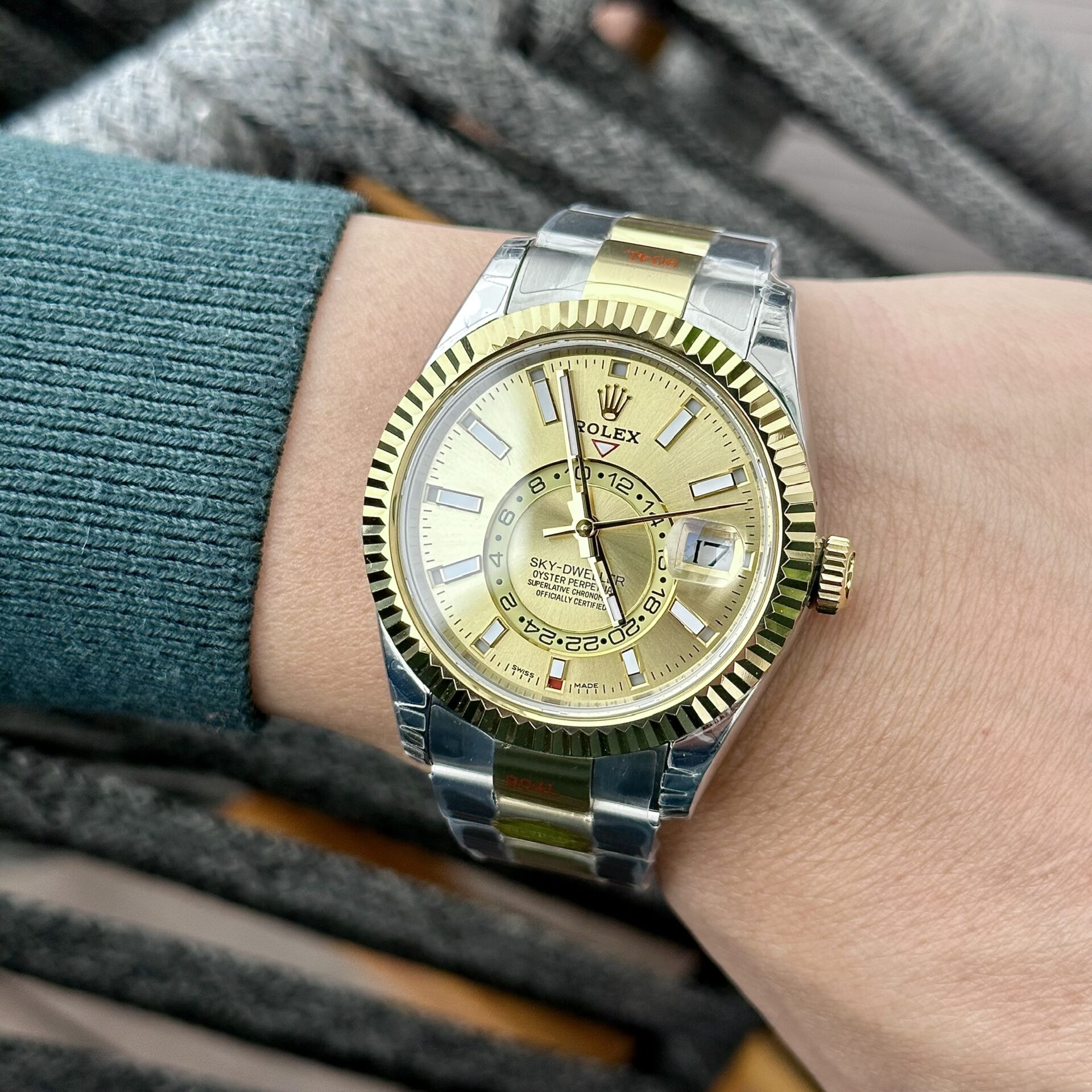 Rolex Sky-Dweller Replica Watch Demi Gold N Factory 41mm