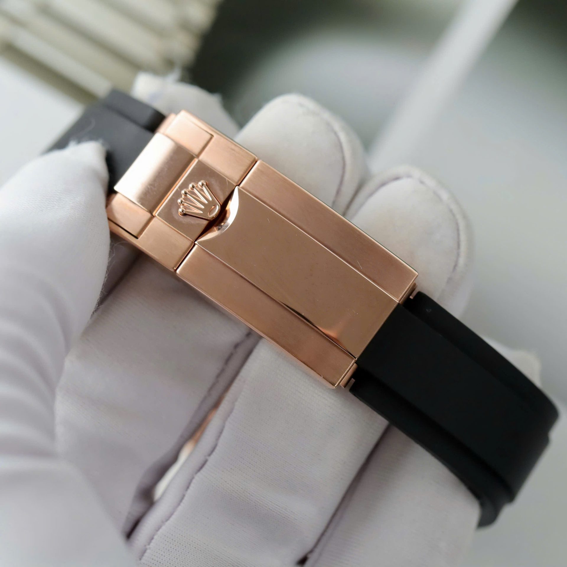 Rolex Daytona Best Clone Watches 18K Gold Wrapped + Diamonds Moissanite Baguette 40mm