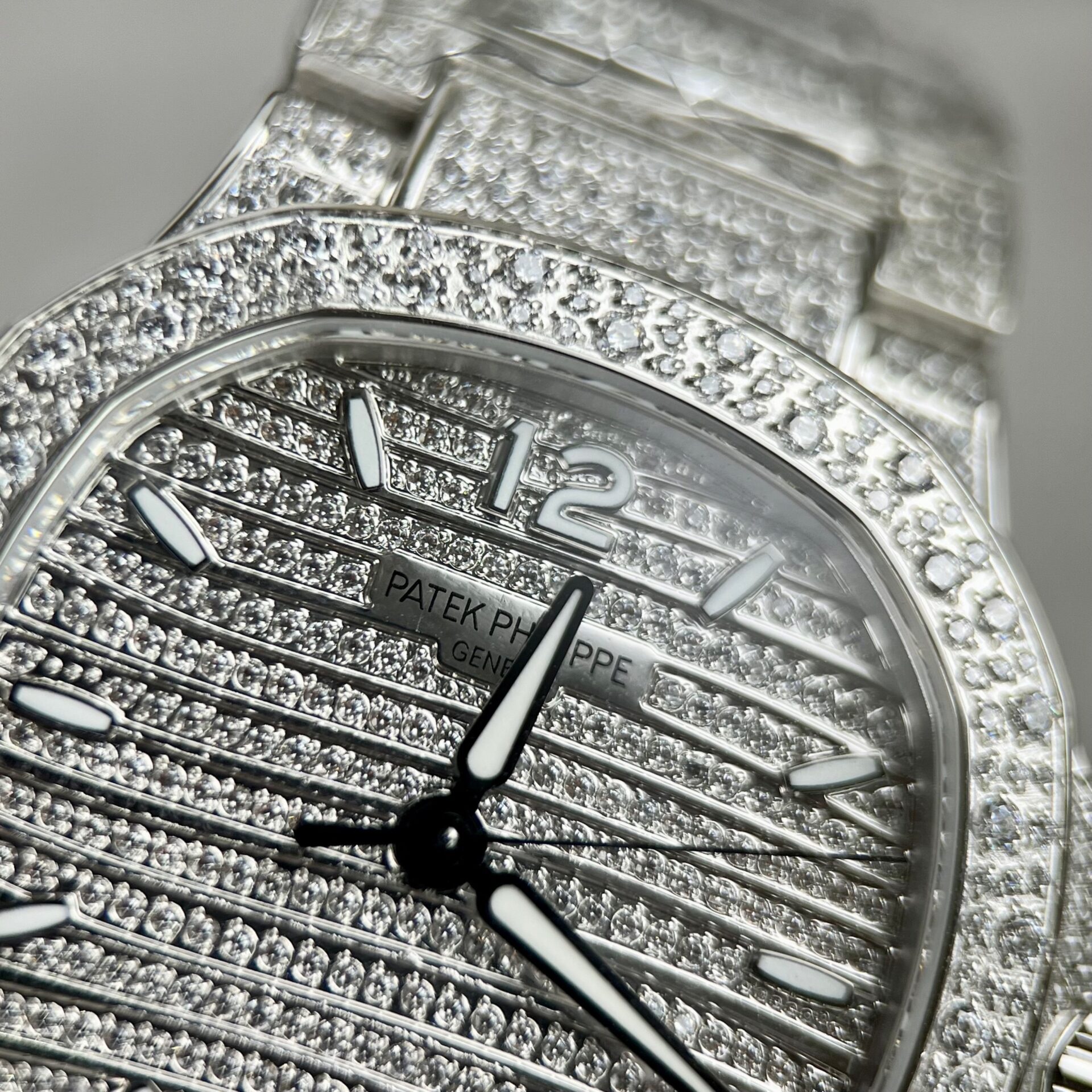Patek Philippe Nautilus 7118 Full Diamond Replica Watch 35.2mm