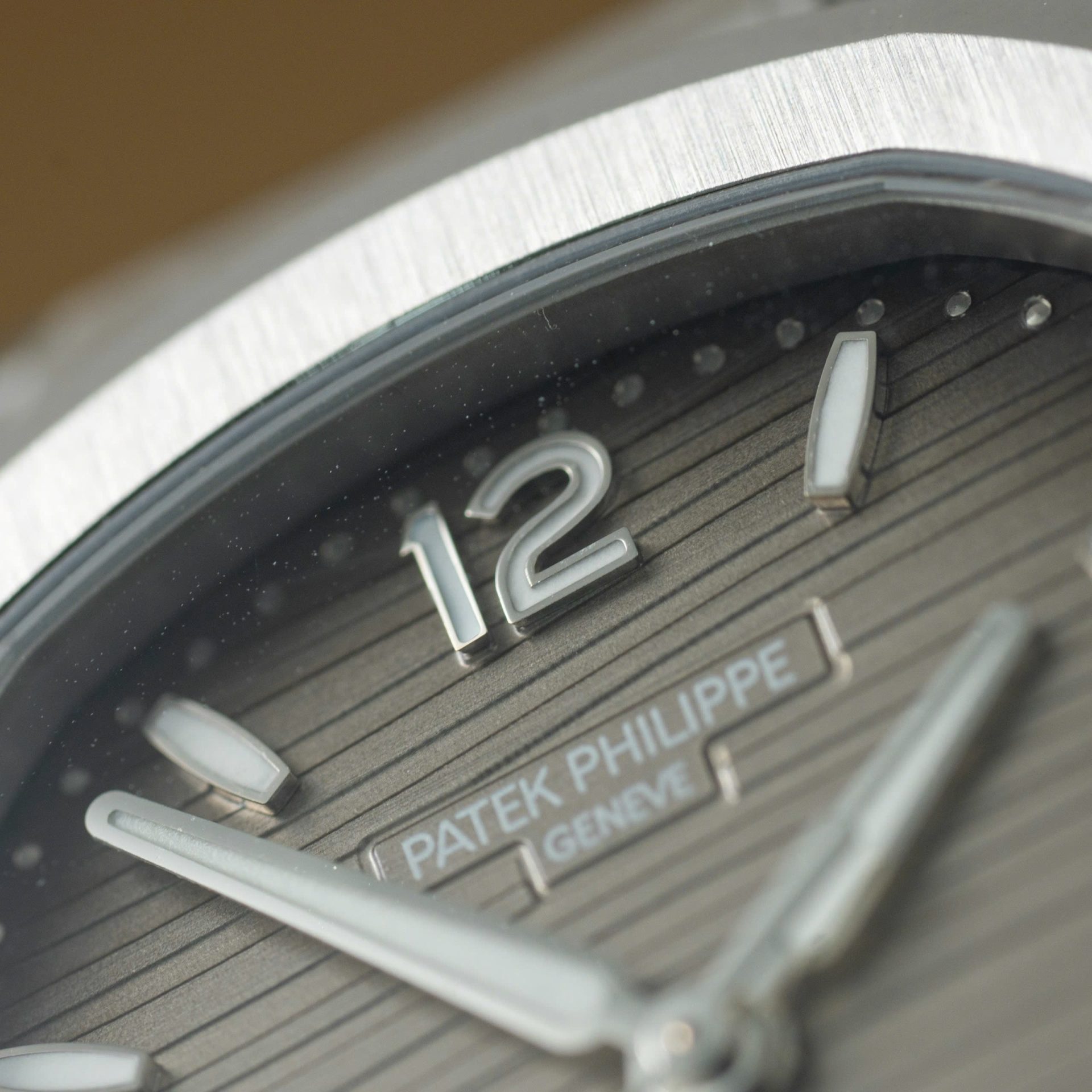 Patek Philippe Nautilus 7118 Replica Watch Grey Dial 3K Factory 35.2mm