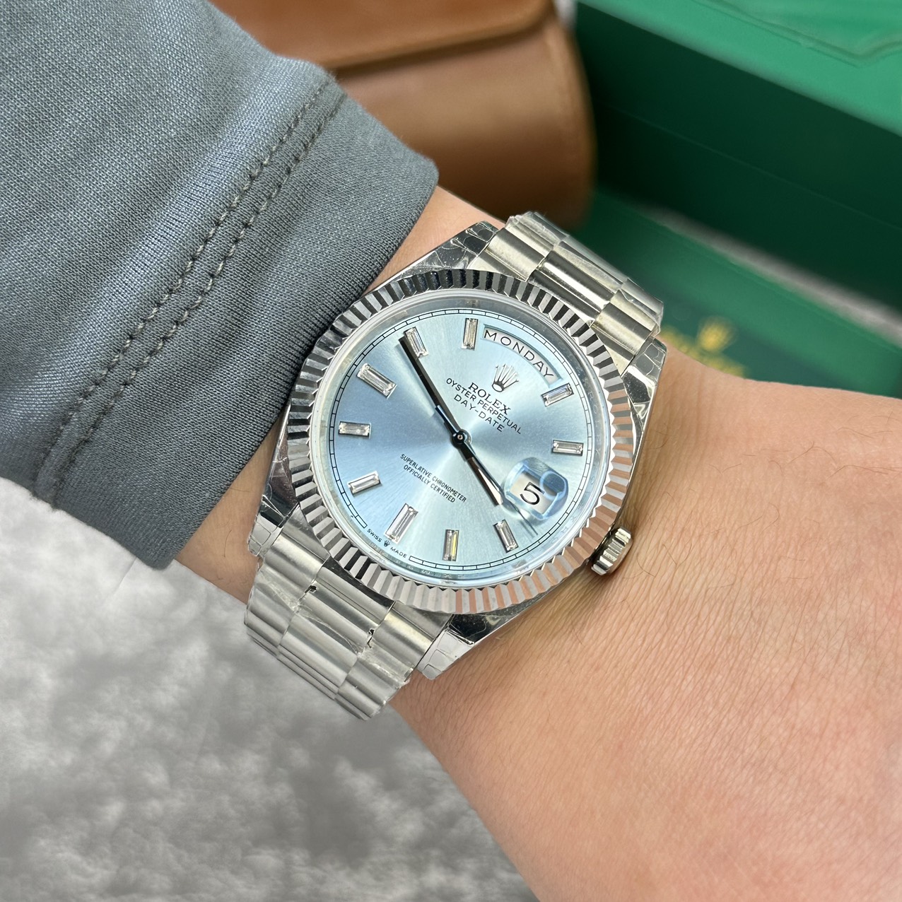 Rolex Replica Watches Day-Date 228236 Strap President V2 GM Factory 40mm