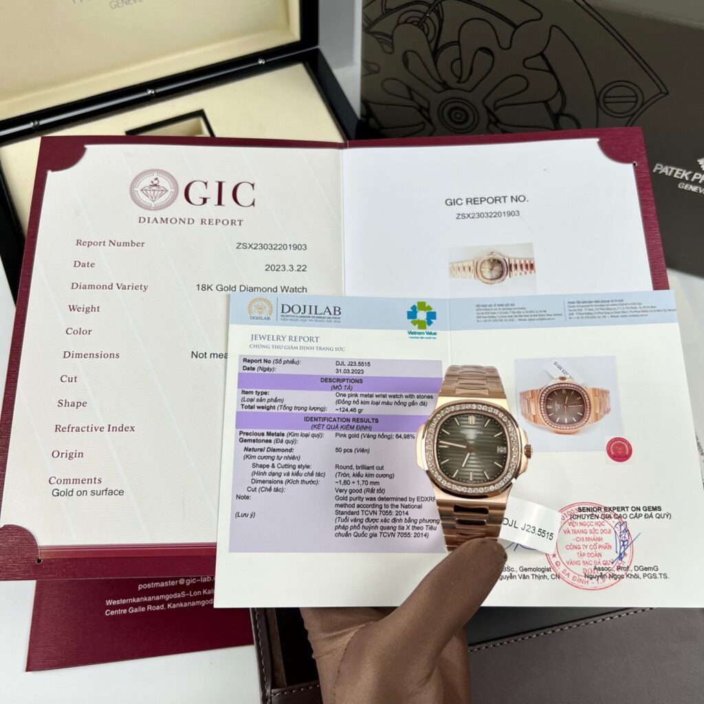 Patek Philippe Best Replica Watch Nautilus 5711 Gold Wrapped   Moissanite Diamonds Custom 40mm