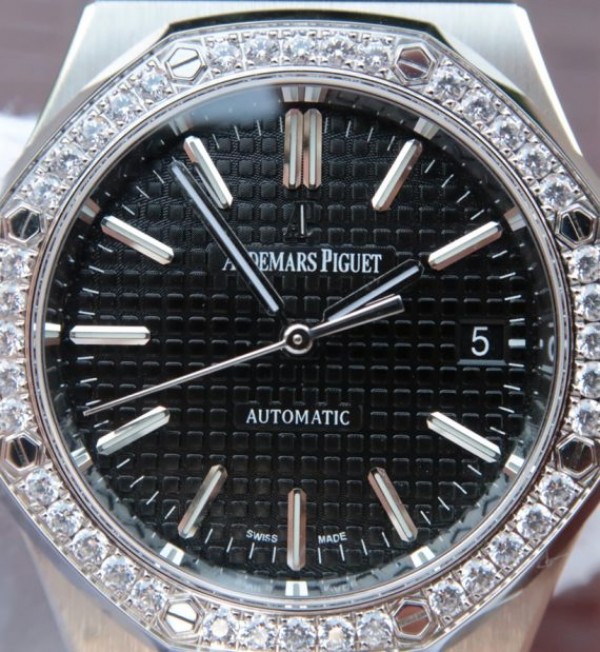 Replica Audemars Piguet JF Royal Oak 41mm 15400 Diamonds Bezel Black Dial Bracelet A3120