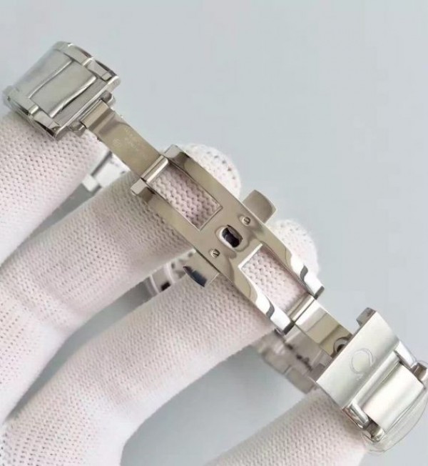 Replica Omega De Ville Lady SS White Dial SS Bracelet A8520