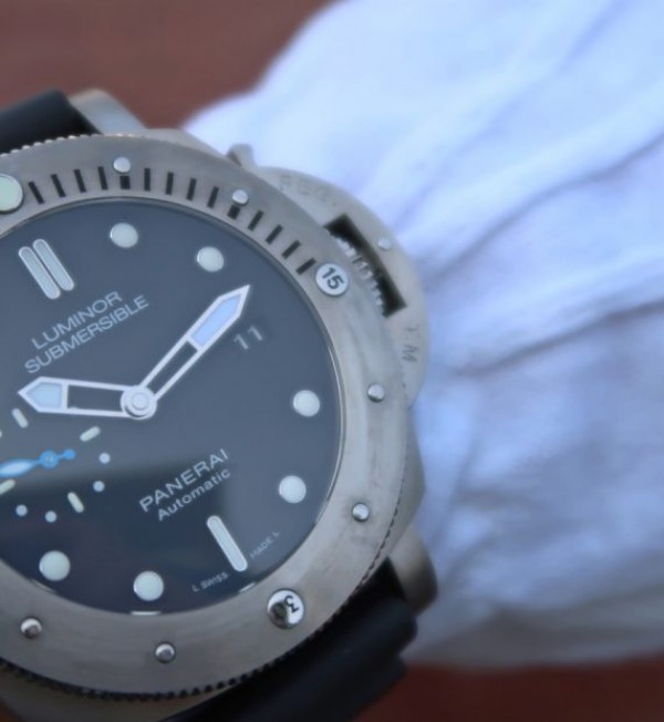Replica Panerai ZF PAM1305 Titanium Black Dial Rubber Strap P.9010
