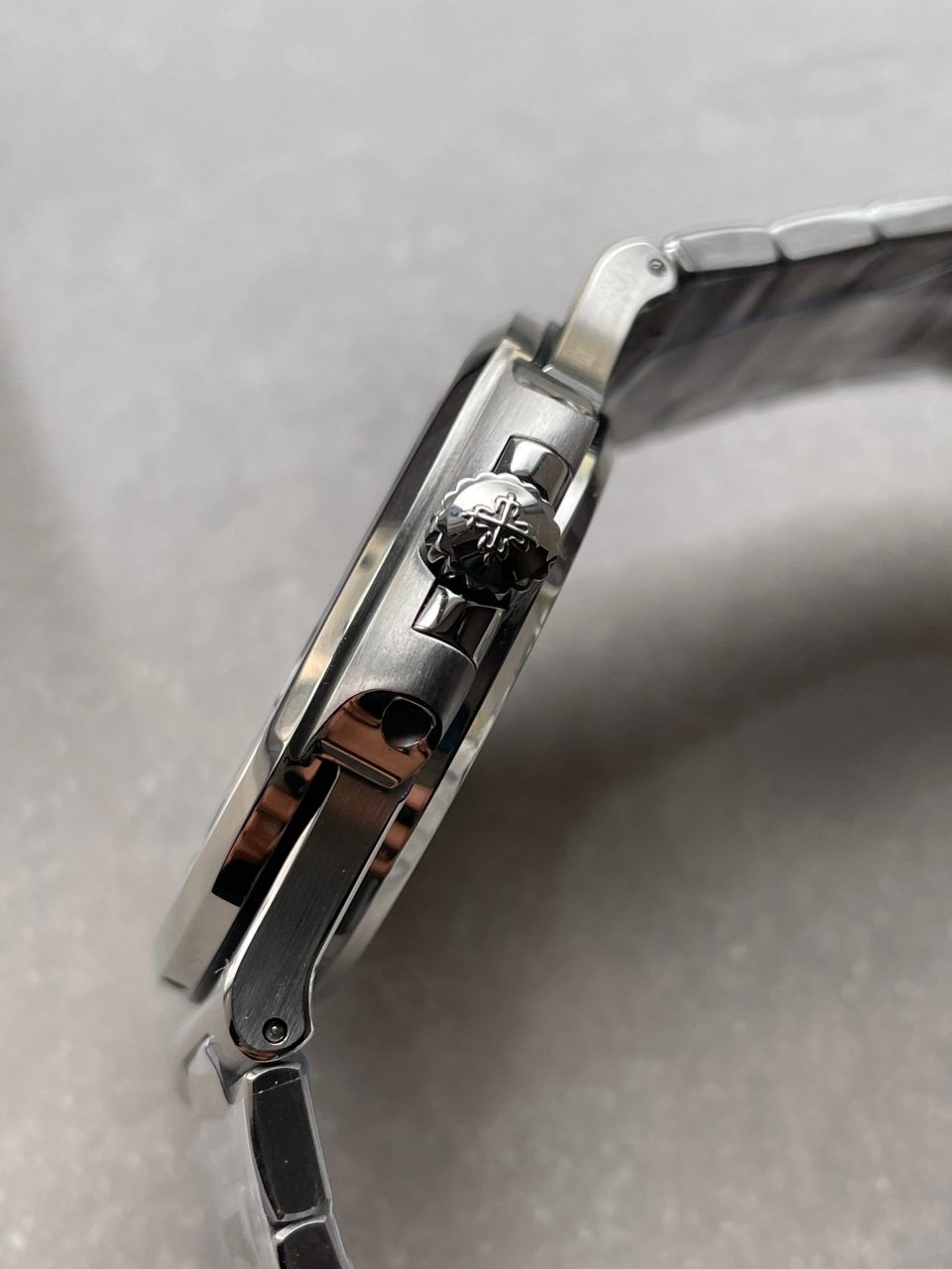 Replica PATEK PHILIPPE Nautilus 5711 40th Anniversary SS PPF 1:1 Best Edition Blue Dial on SS Bracelet A330