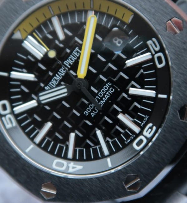 Replica Audemars Piguet JF Royal Oak Offshore Diver Forged Carbon Rubber Strap A3120