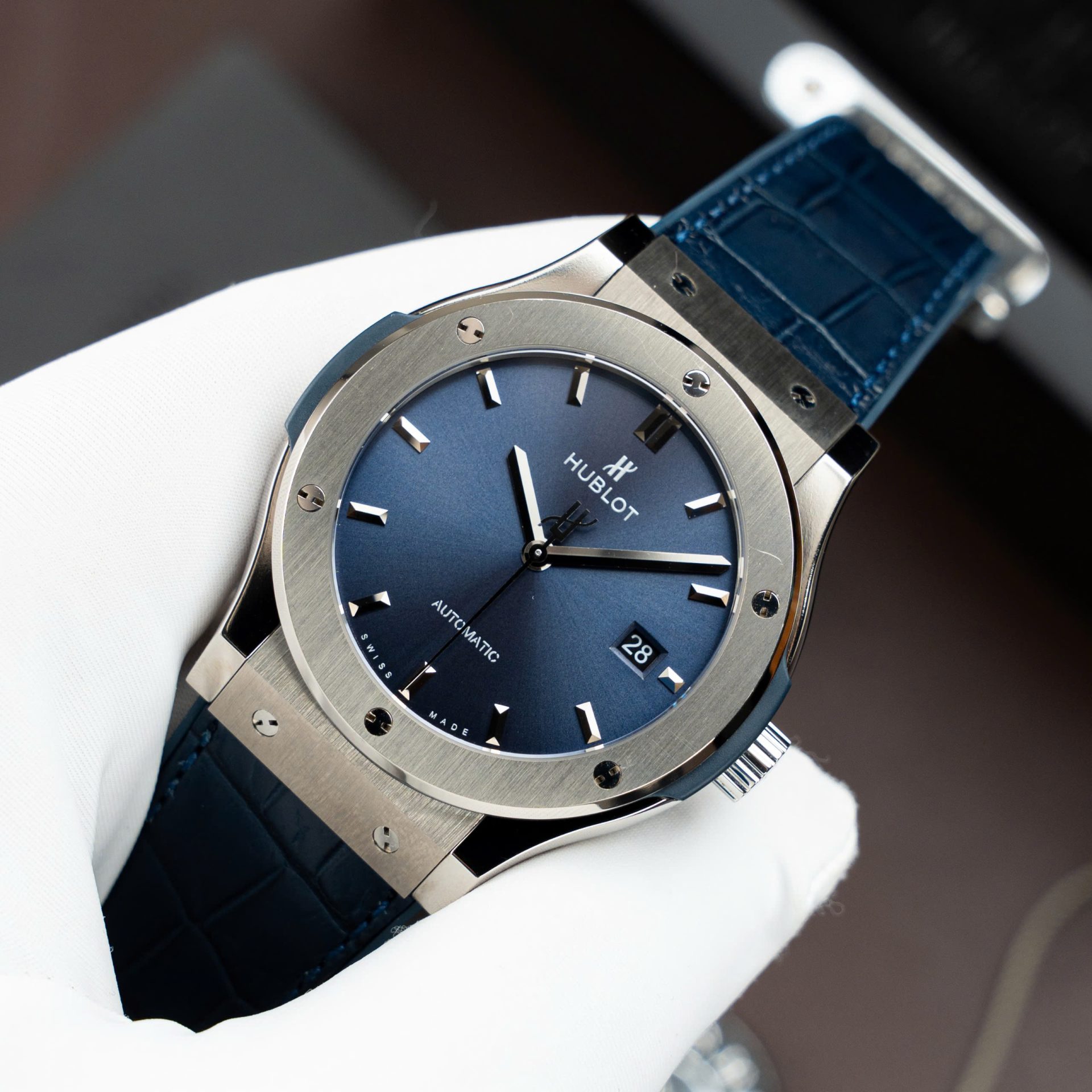 Hublot Classic Fusion Titanium Blue Replica Watches Movement SW300 Crocodile Leather Strap 42mm
