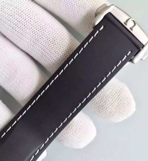 Replica Omega Planet Ocean 600M GMT Black/Silver Bezel Black Dial Rubber Strap A8906