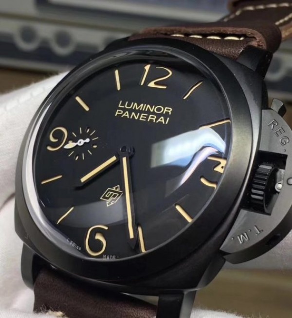 Replica Panerai Luminor 1950 PAM617 DLC California Dial