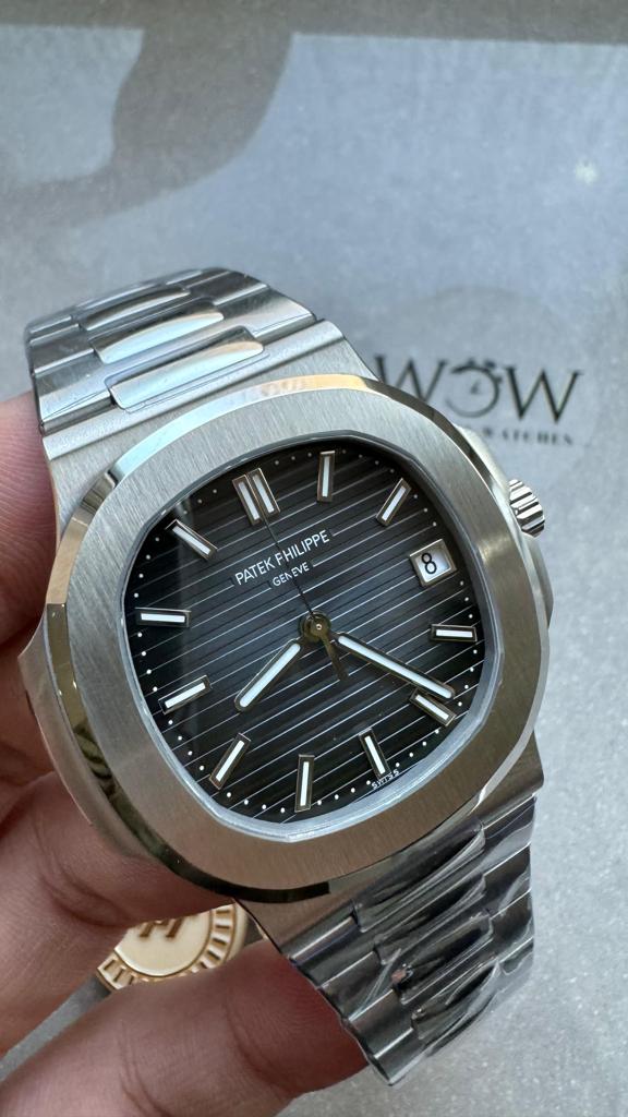 Replica PATEK PHILIPPE Nautilus 5811/1G PPF 1:1 Best Edition Grey Textured Dial on SS Bracelet Asian Cal.26-330CS