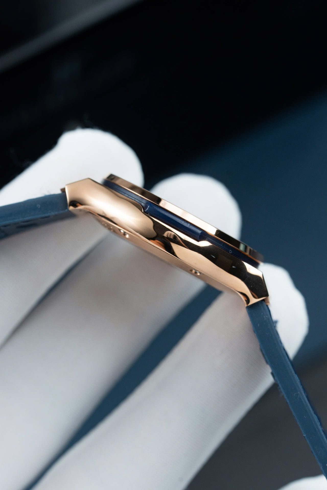 Hublot Replica Watch Classic Fusion King Gold Dial Blue 33mm