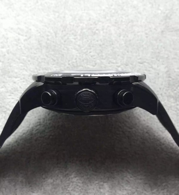 Replica IWC V6 Aquatimer Chronograph Black Rubber Strap