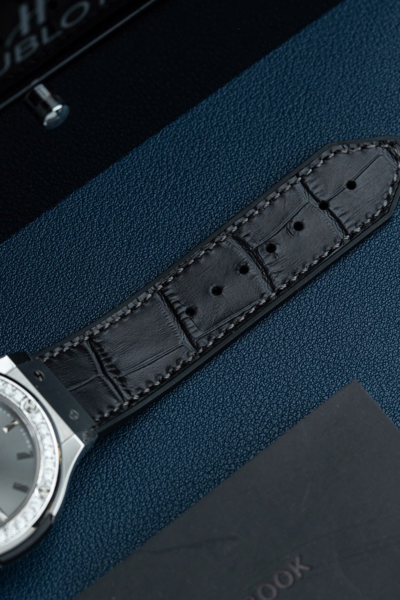 Hublot Classic Fusion Dial Gray Replica Watch Bezel Diamonds Moissanite 38mm