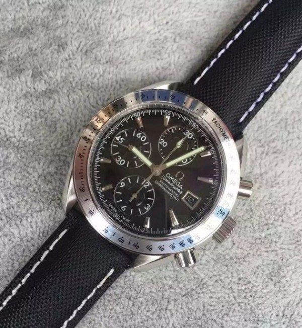 Replica Omega Speedmaster 3210 Black Dial Black Nylon Strap Back through A7750