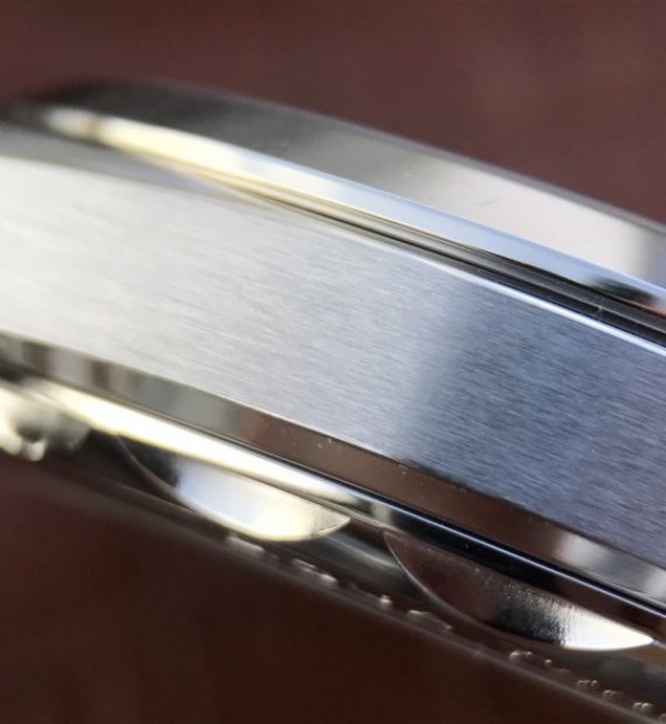 Replica Omega XF Seamaster CO-AXIAL Master Chronometer White Textured Dial SS Bracelet A8900