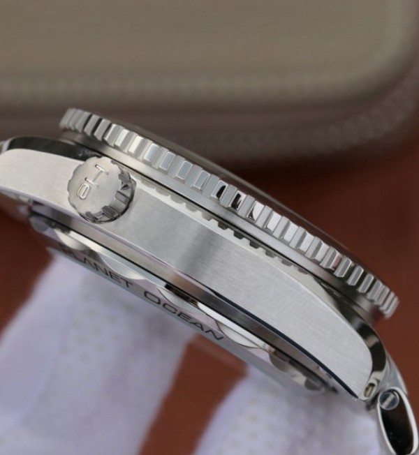 Replica Omega Planet Ocean Master Chronometer OMF Black LiquidMetal SS Bracelet A9900