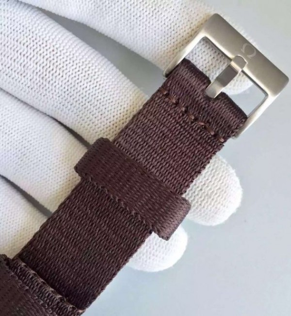 Replica Omega Speedmaster Moonwatch Apollo 11 45th anniversary Limited Brown Dial Nylon Strap
