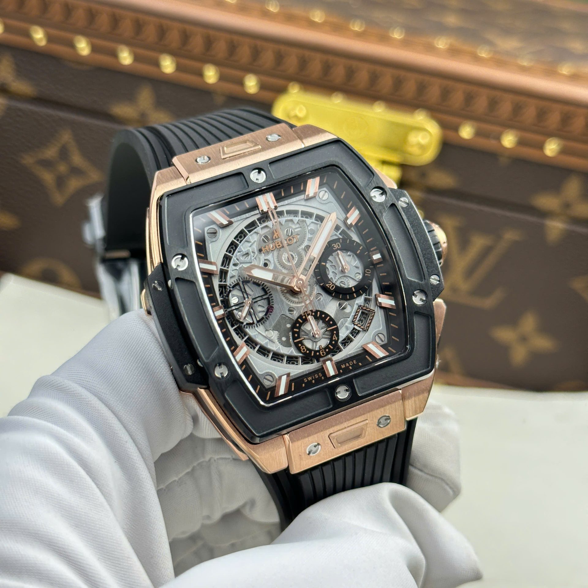 Hublot Spirit Of Big Bang King Gold Replica Watch Bezel Black Ceramic BBF Factory 42mm